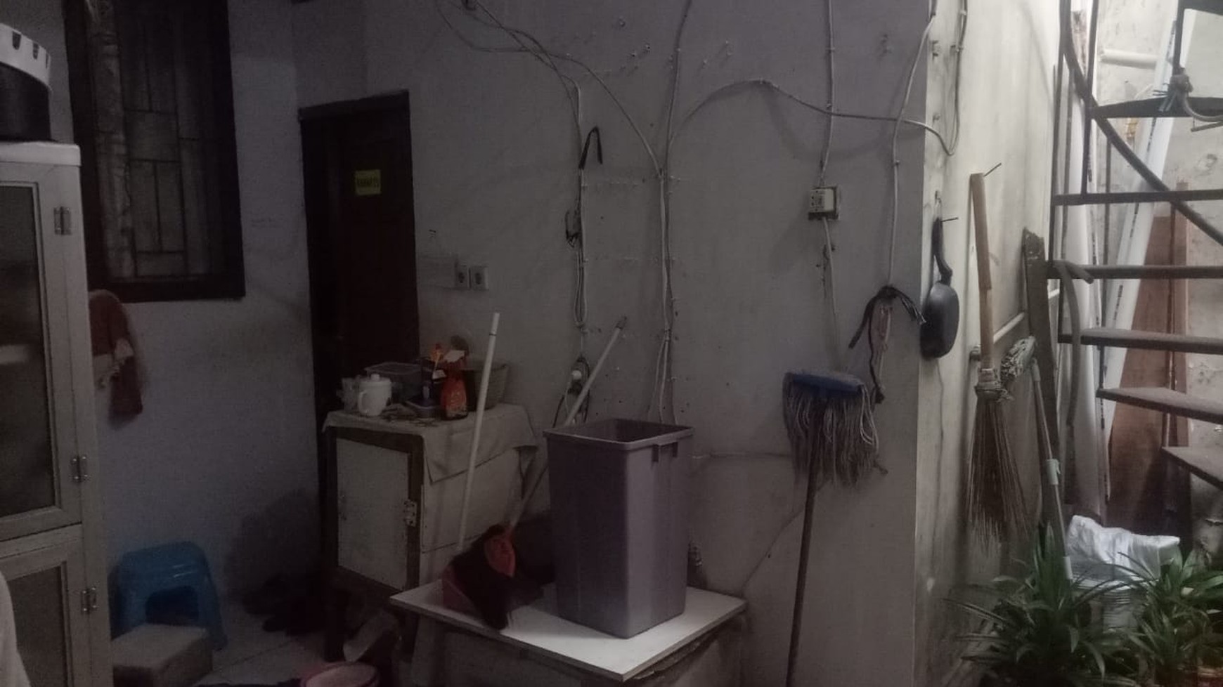 Rumah Kost 12 Pintu di Kebon Baru Tebet Jaksel