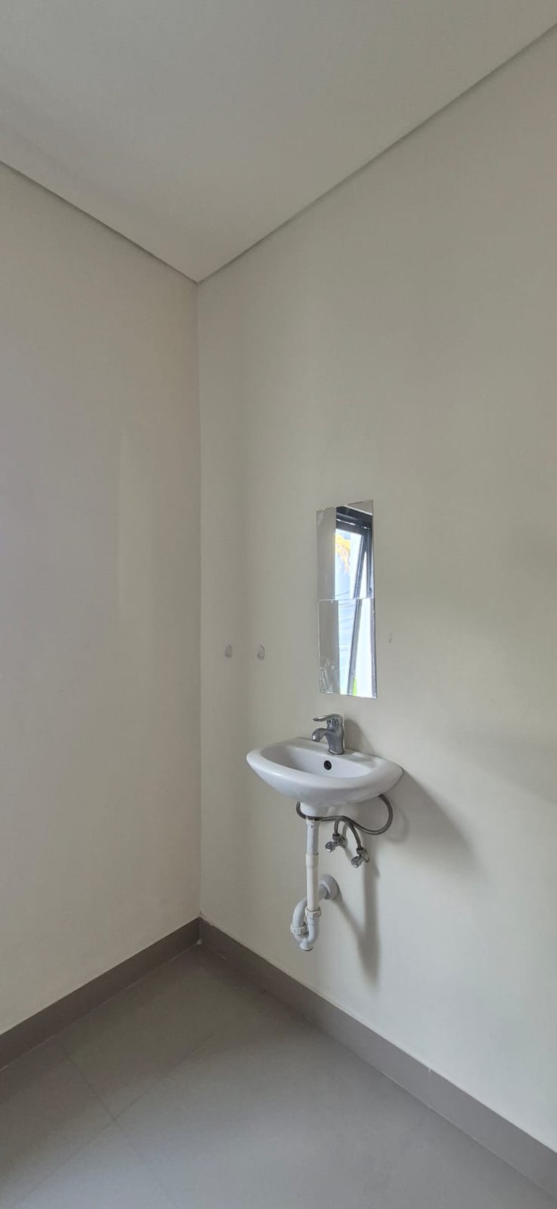 Rental - A modern villa in prime area Kerobokan, Bali