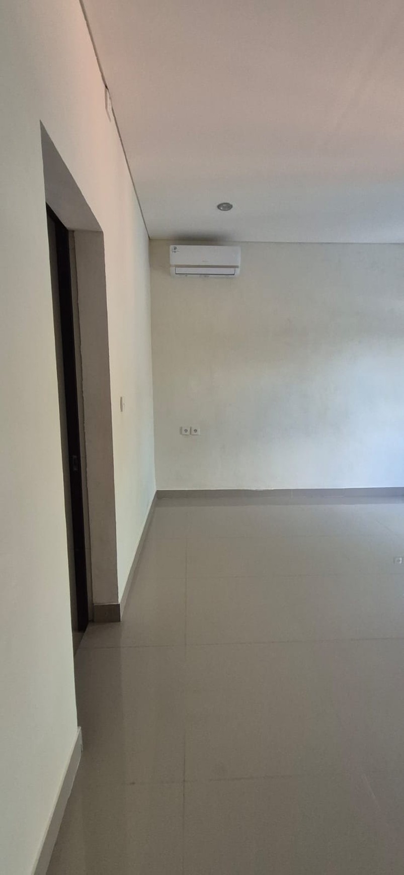 Rental - A modern villa in prime area Kerobokan, Bali