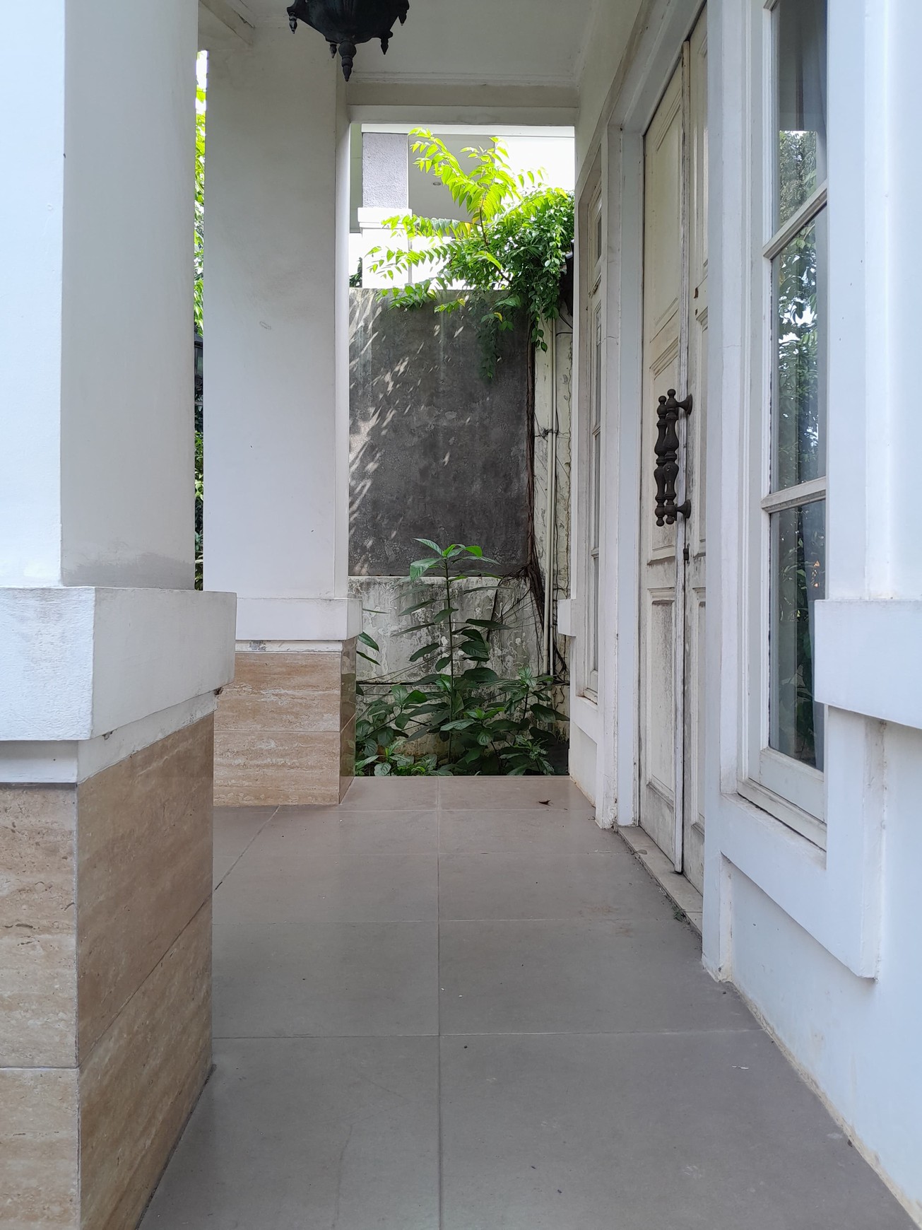 Rumah Bagus Di Senayan, Bintaro Jaya Sektor 9 Tangerang Selatan