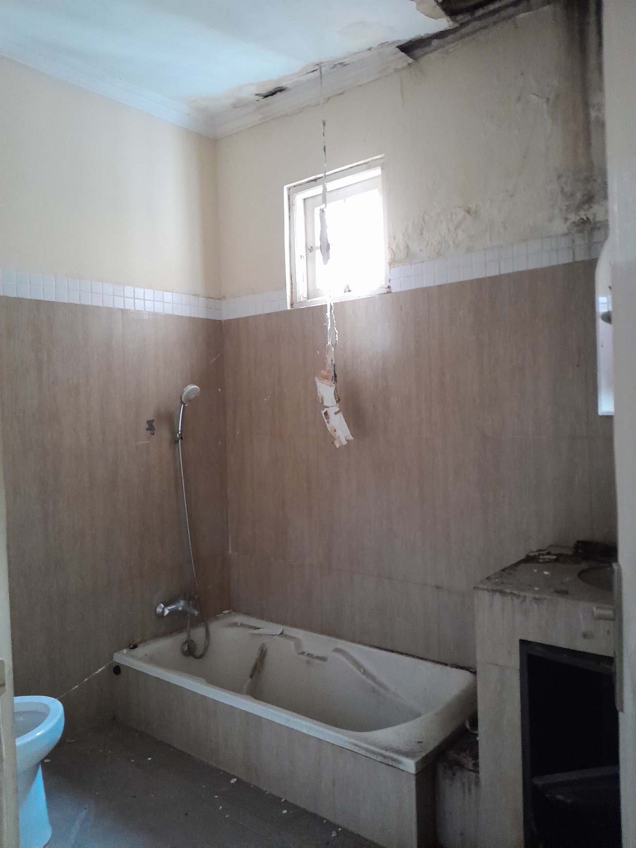 Rumah Bagus Di Senayan, Bintaro Jaya Sektor 9 Tangerang Selatan