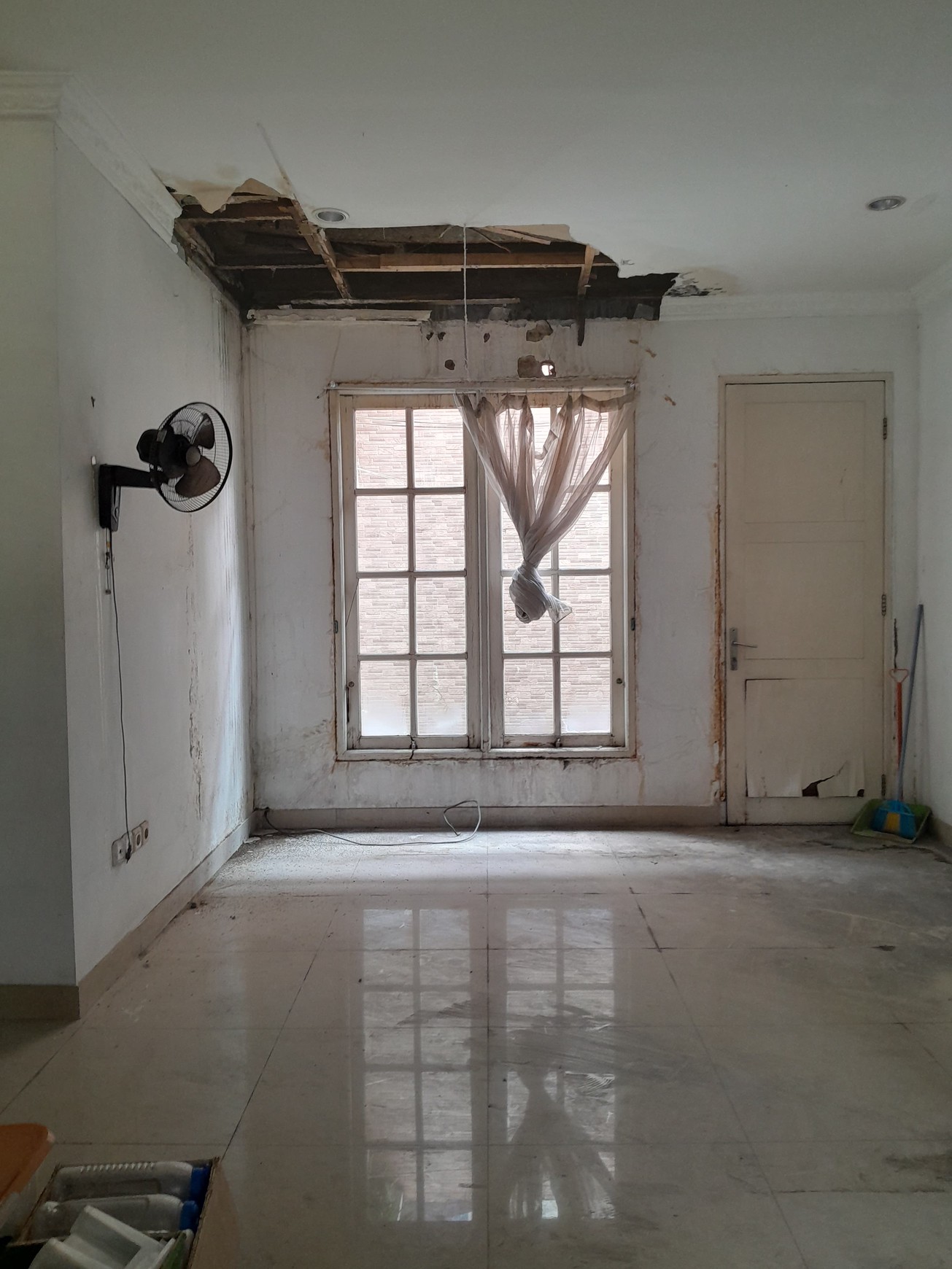 Rumah Bagus Di Senayan, Bintaro Jaya Sektor 9 Tangerang Selatan
