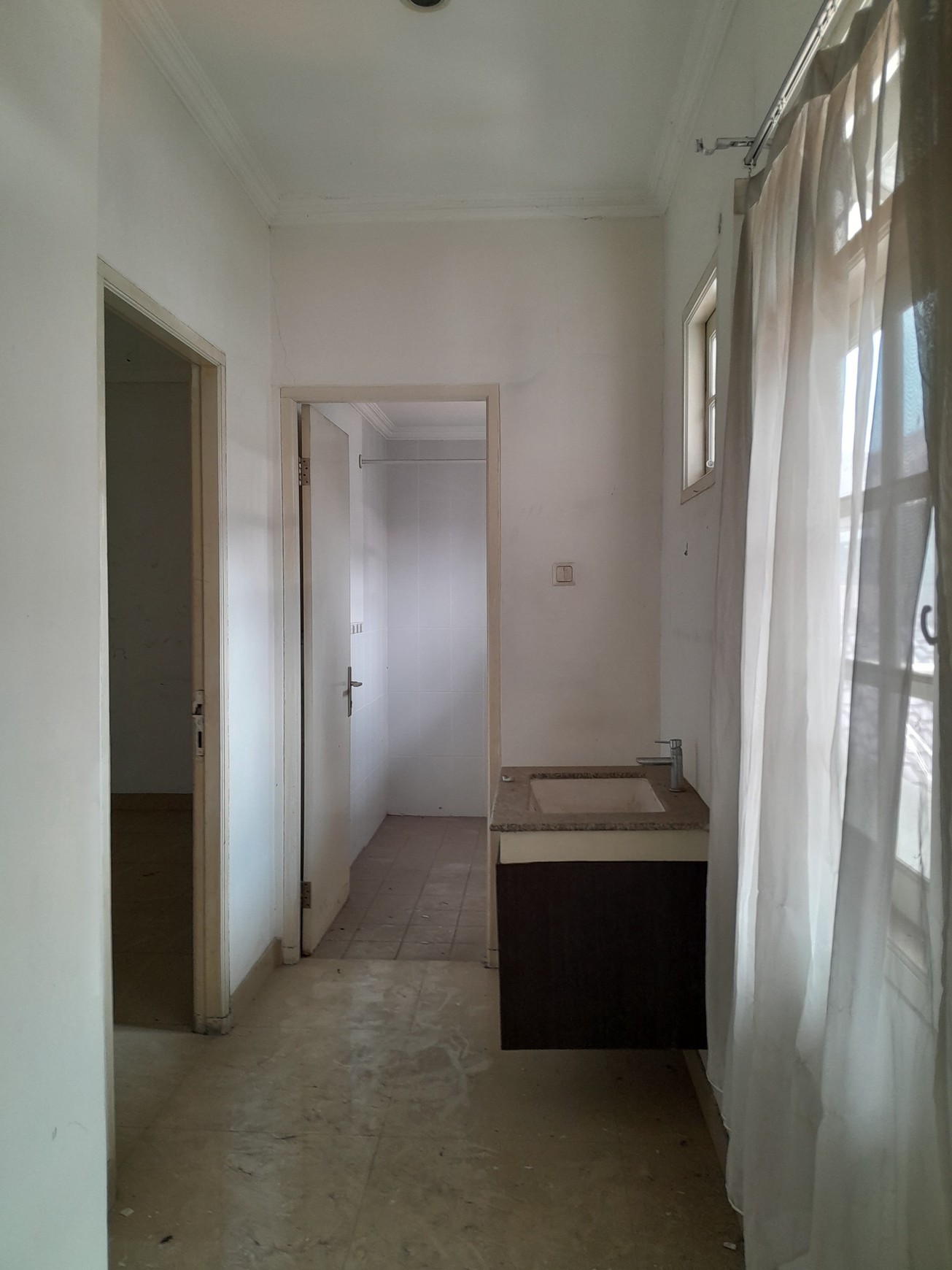 Rumah Bagus Di Senayan, Bintaro Jaya Sektor 9 Tangerang Selatan
