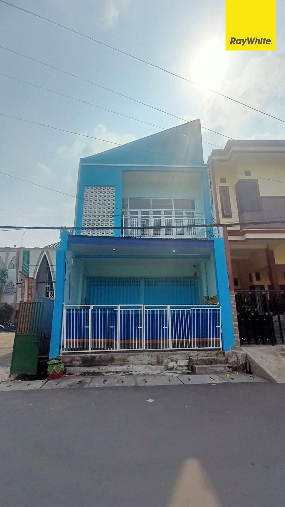 Disewakan Ruko 2 lantai di Jalan Smea Wonokromo Surabaya Pusat