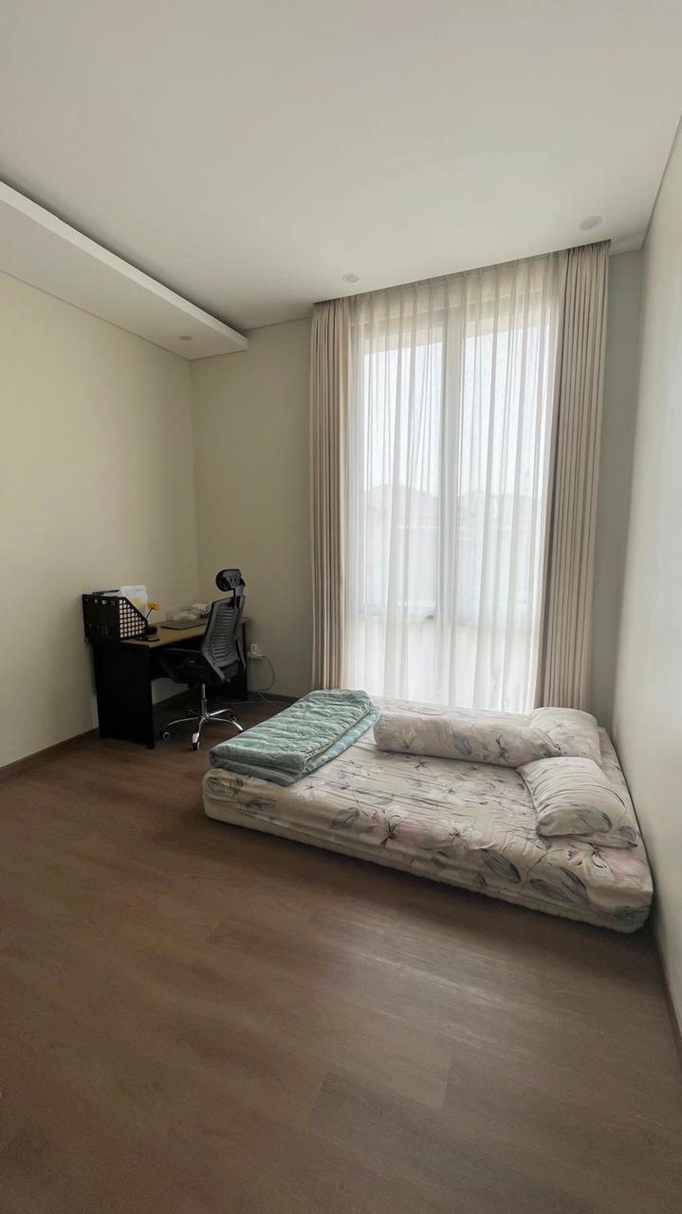 Hunian Stylish & Nyaman Siap Huni Luas 145 Hadap Timur