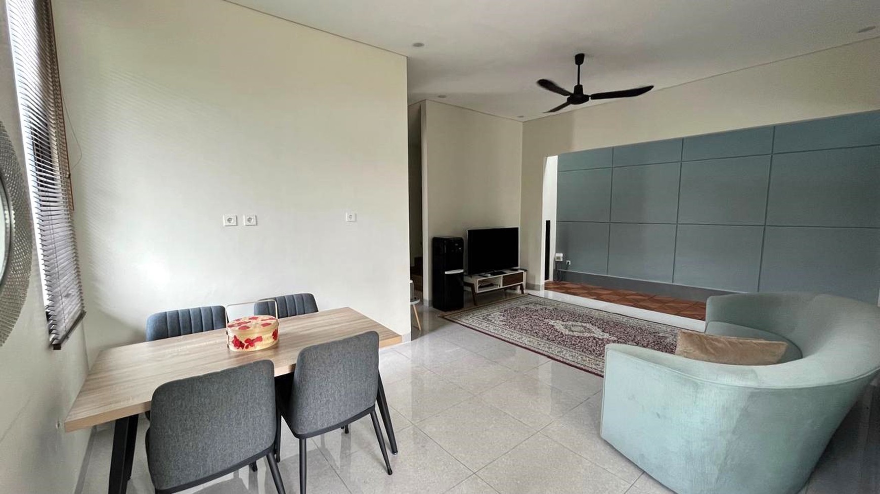 Hunian Stylish & Nyaman Siap Huni Luas 145 Hadap Timur