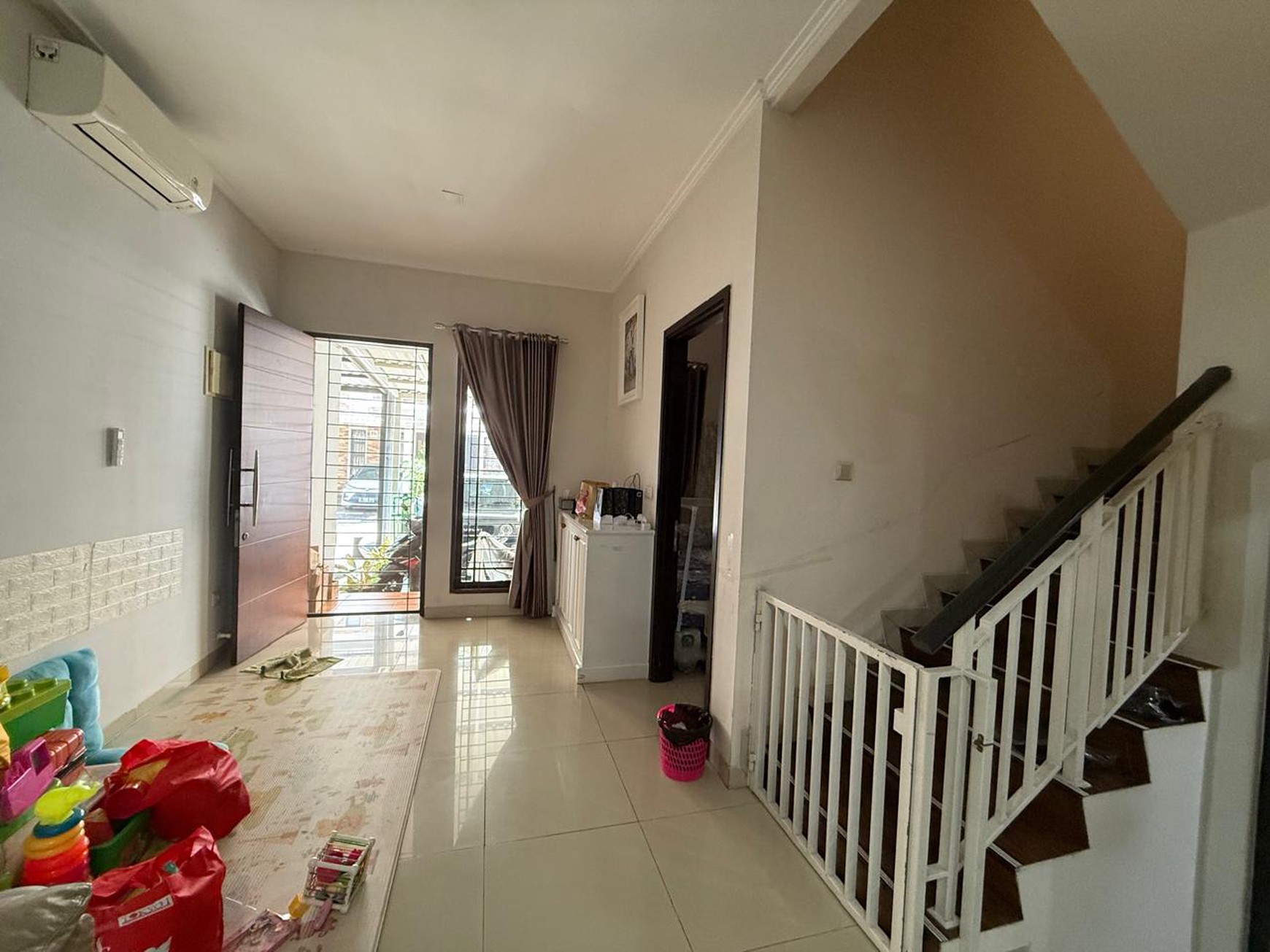 Rumah Bagus Di Green Lake City Cluster Asia Tangerang