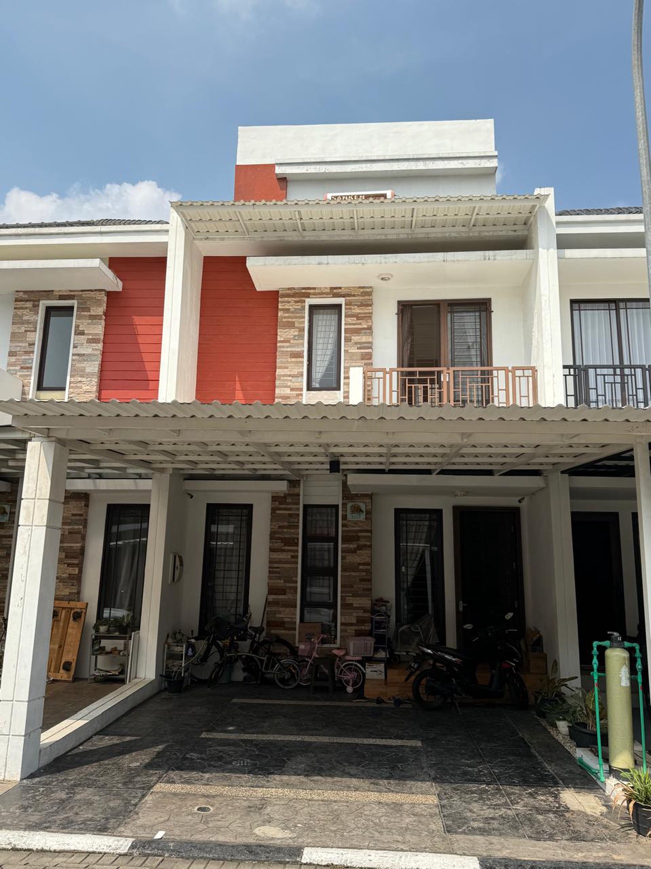 Rumah Bagus Di Green Lake City Cluster Asia Tangerang