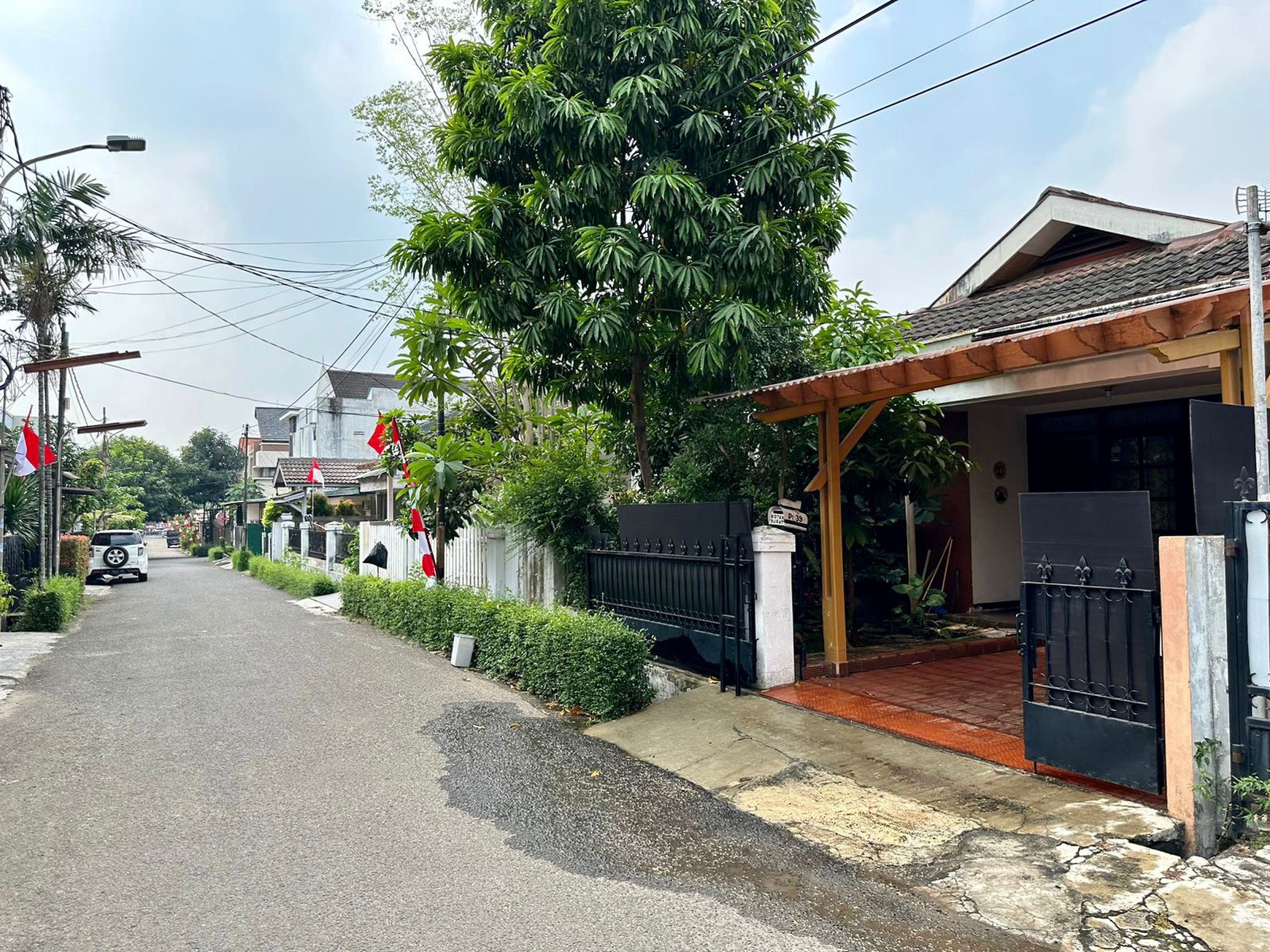 Rumah Bagus Di Jl Merpati Bintaro Jakarta Selatan
