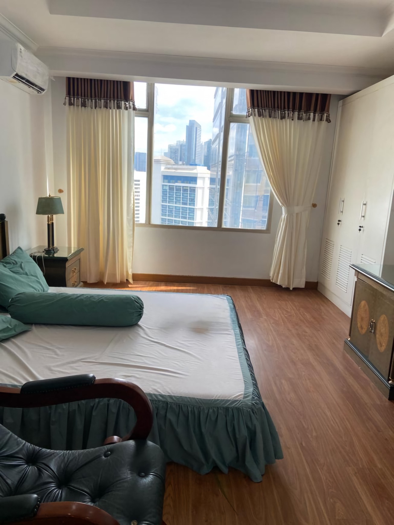 Disewakan Apartemen Istana Sahid, Jakarta Pusat