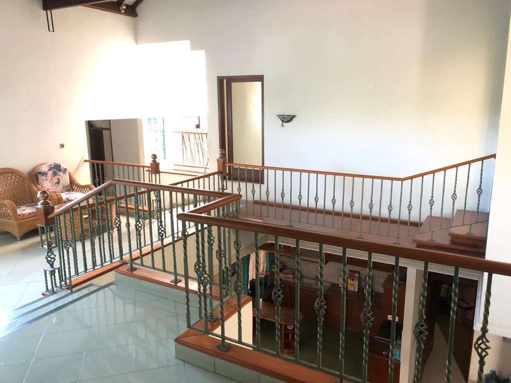 Rumah Bagus Di Jl Ligarsari, Awiligar, Cikutra Utara Bandung