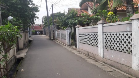 Rumah Bagus Di Jl H Biru Pondok Aren Tangerang Selatan