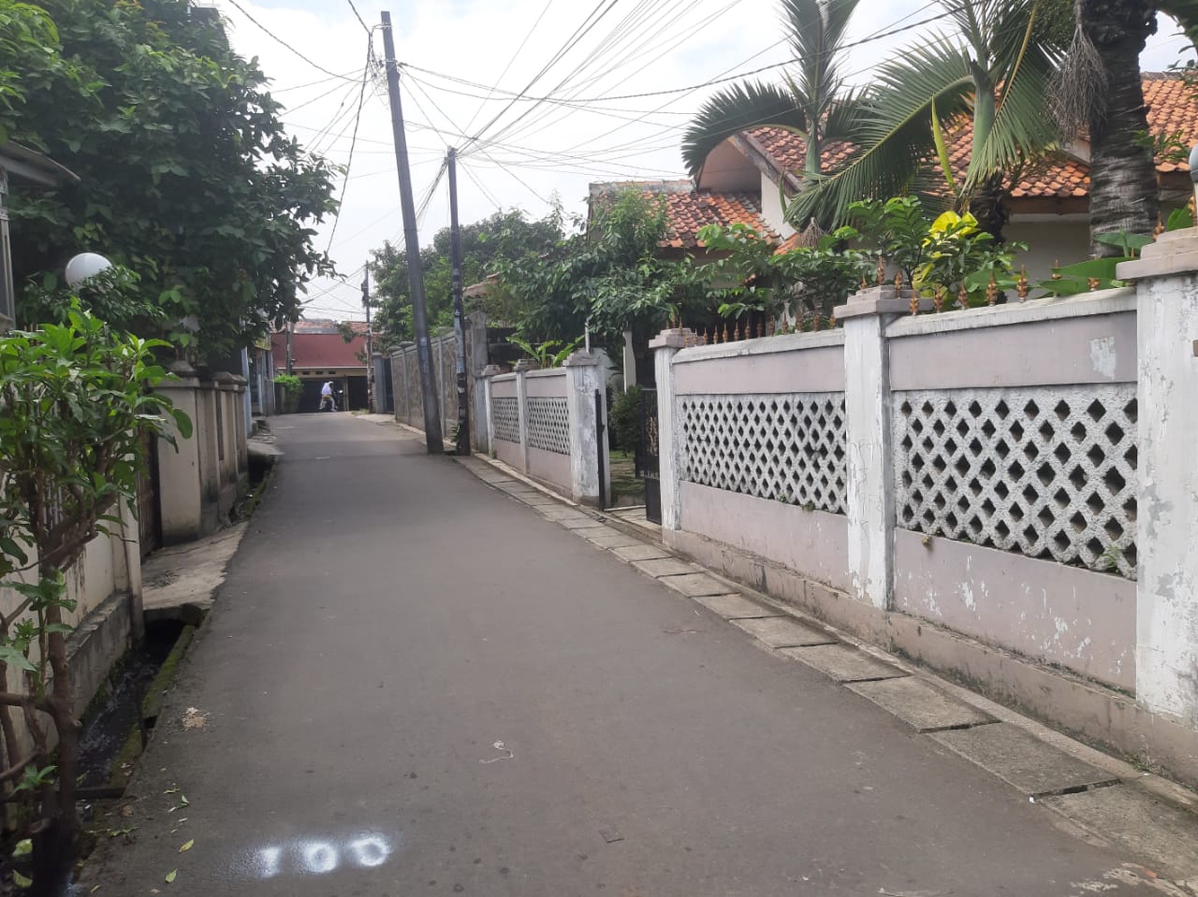 Rumah Bagus Di Jl H Biru Pondok Aren Tangerang Selatan
