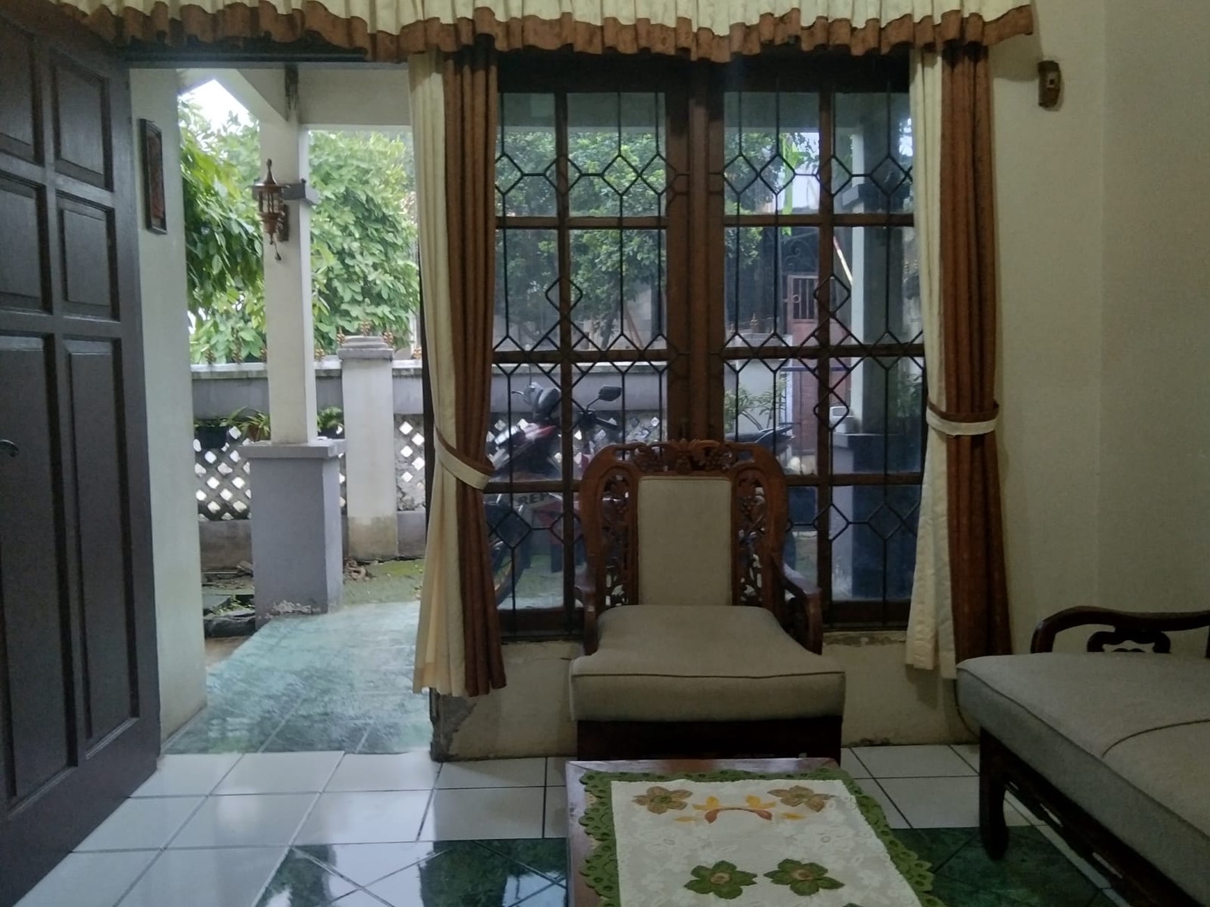 Rumah Bagus Di Jl H Biru Pondok Aren Tangerang Selatan