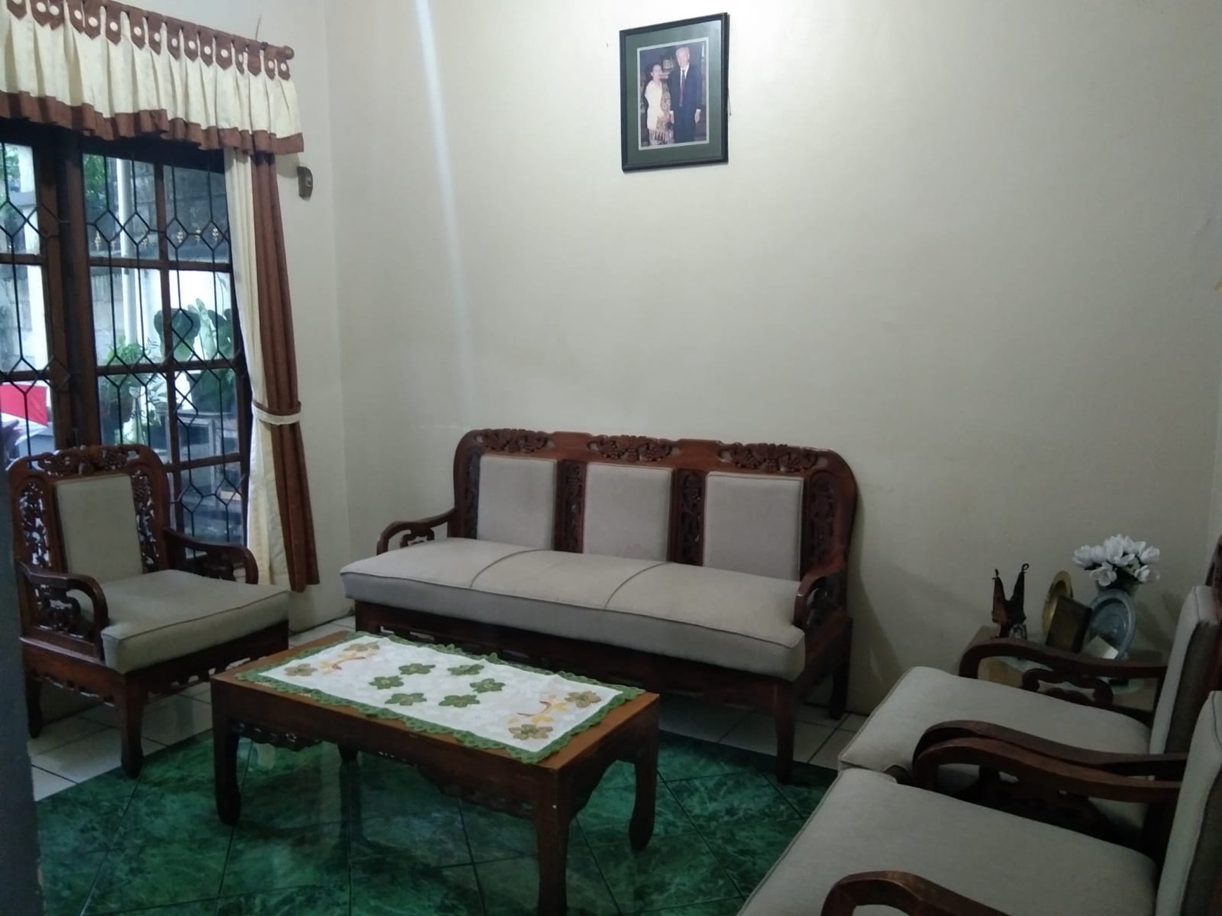 Rumah Bagus Di Jl H Biru Pondok Aren Tangerang Selatan