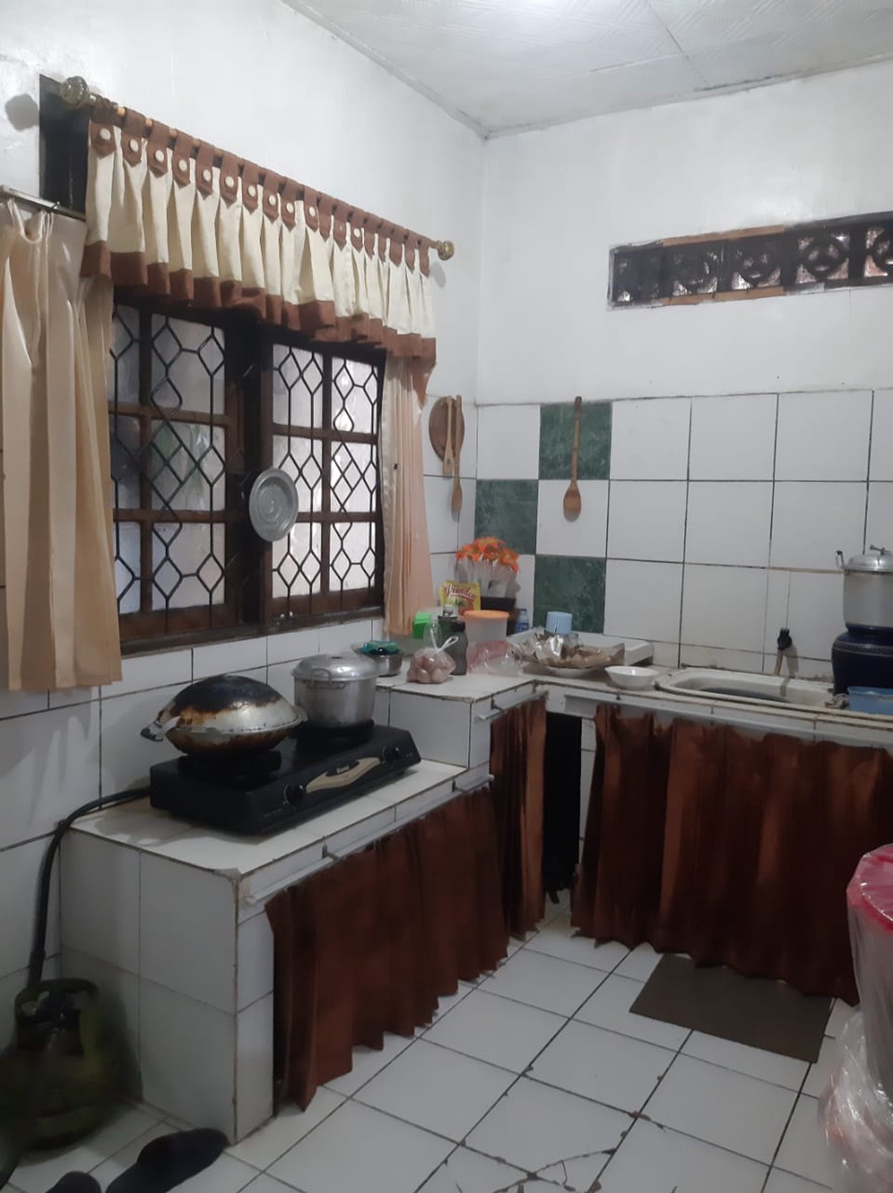 Rumah Bagus Di Jl H Biru Pondok Aren Tangerang Selatan