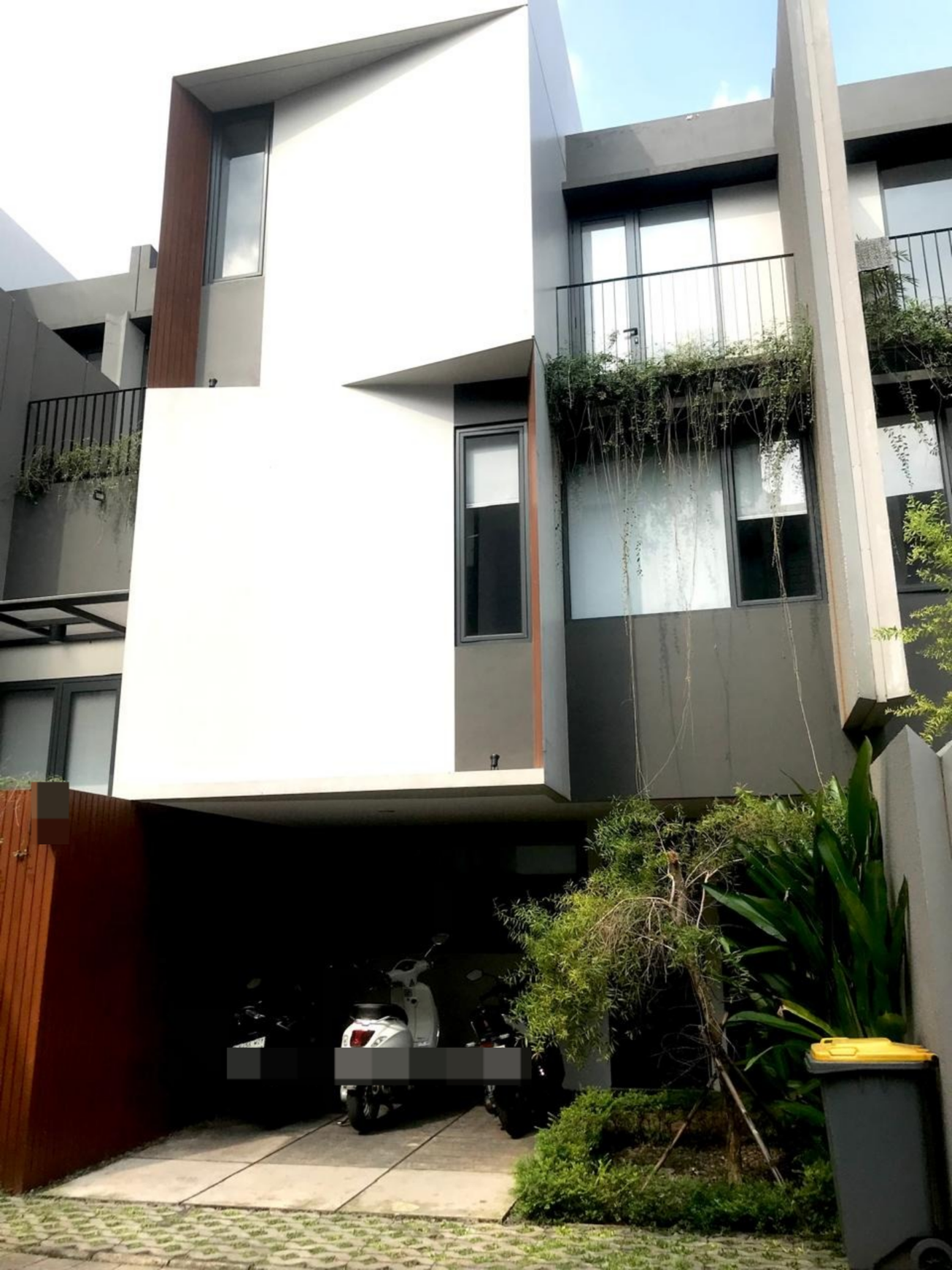 Rumah Kekinian di Townhouse Hunni Bintaro Tangsel Dekat Sekolah ada Children Pool