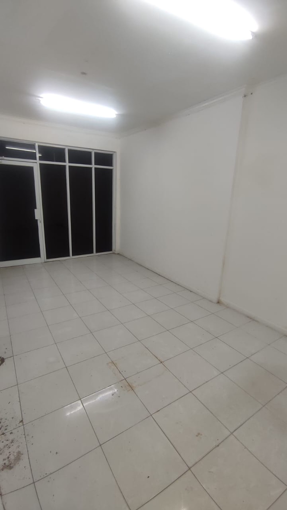 Ruang Usaha Lokasi Strategis Dekat Galeria Mall, Terban Gondokusuman Yogyakarta