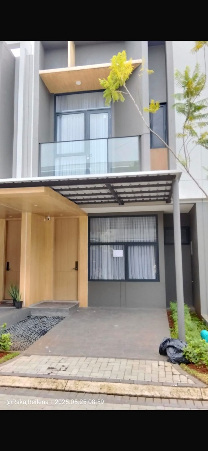 Rumah Bagus Di Tanakayu Svadhi BSD Tangerang Selatan
