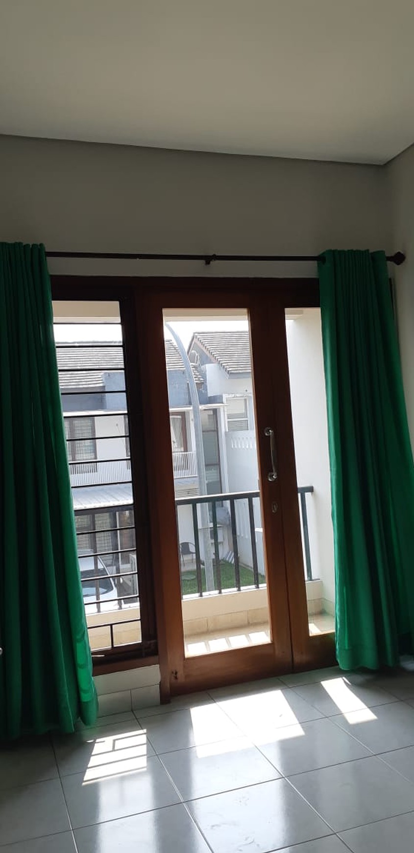 Rumah Siap Huni di Bintaro Jaya 9