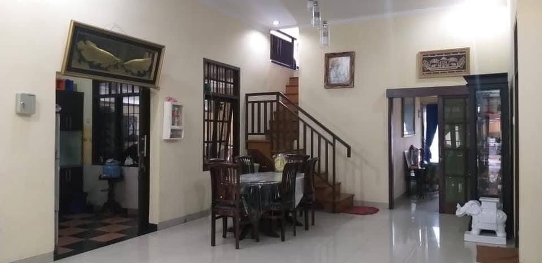 Rumah 2 lantai di Sauyunan Cibaduyut dekat ke Tol Kopo