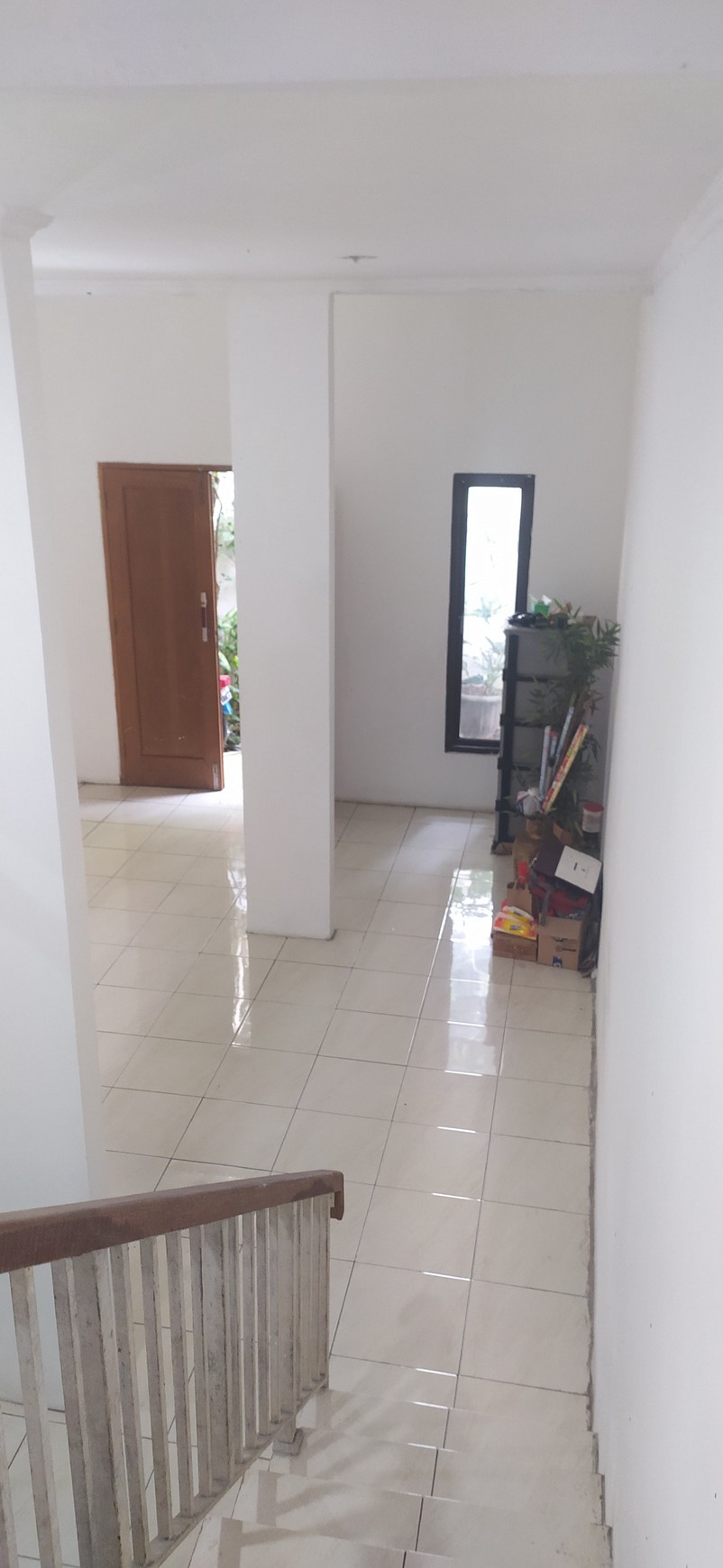 Rumah 1 Lantai, Rapih dan Terawat di Deplu Pesanggrahan - Jakarta Selatan