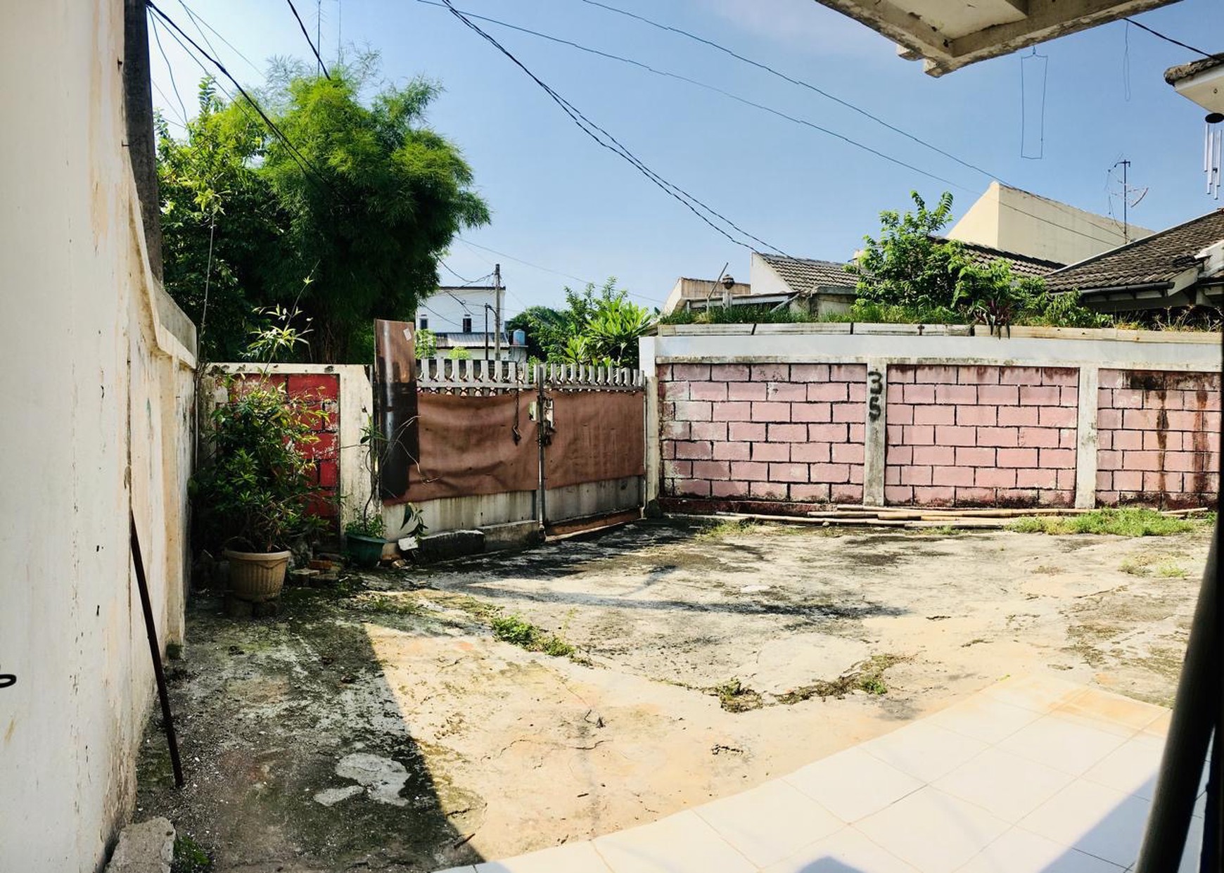 Dijual Rumah di Komplek Bukit Nusa Indah, Ciputat