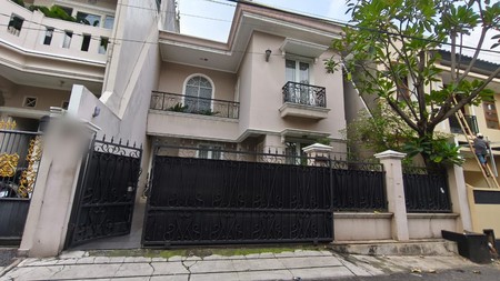 Rumah Cantik Tebet Barat Akses Jalan 2 Mobil 