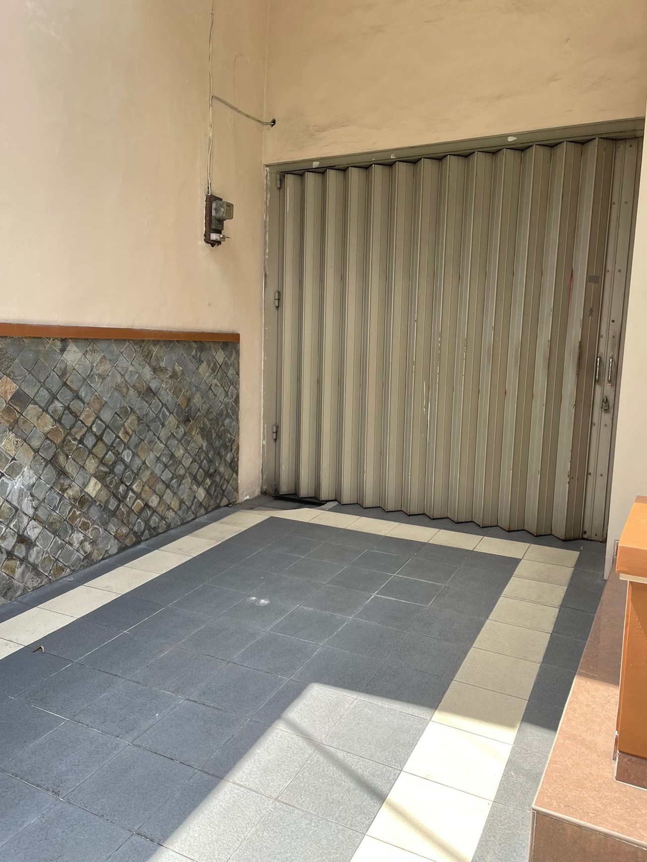 Dijual Rumah Raya Sukomanunggal Jaya, Surabaya Barat
