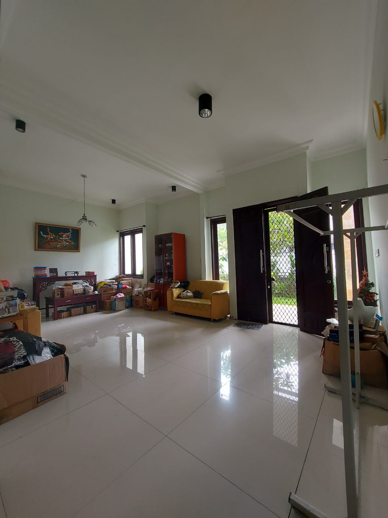 Hunian Elegan dan Nyaman di Surabaya Barat Harga Cuma 3,7M!!