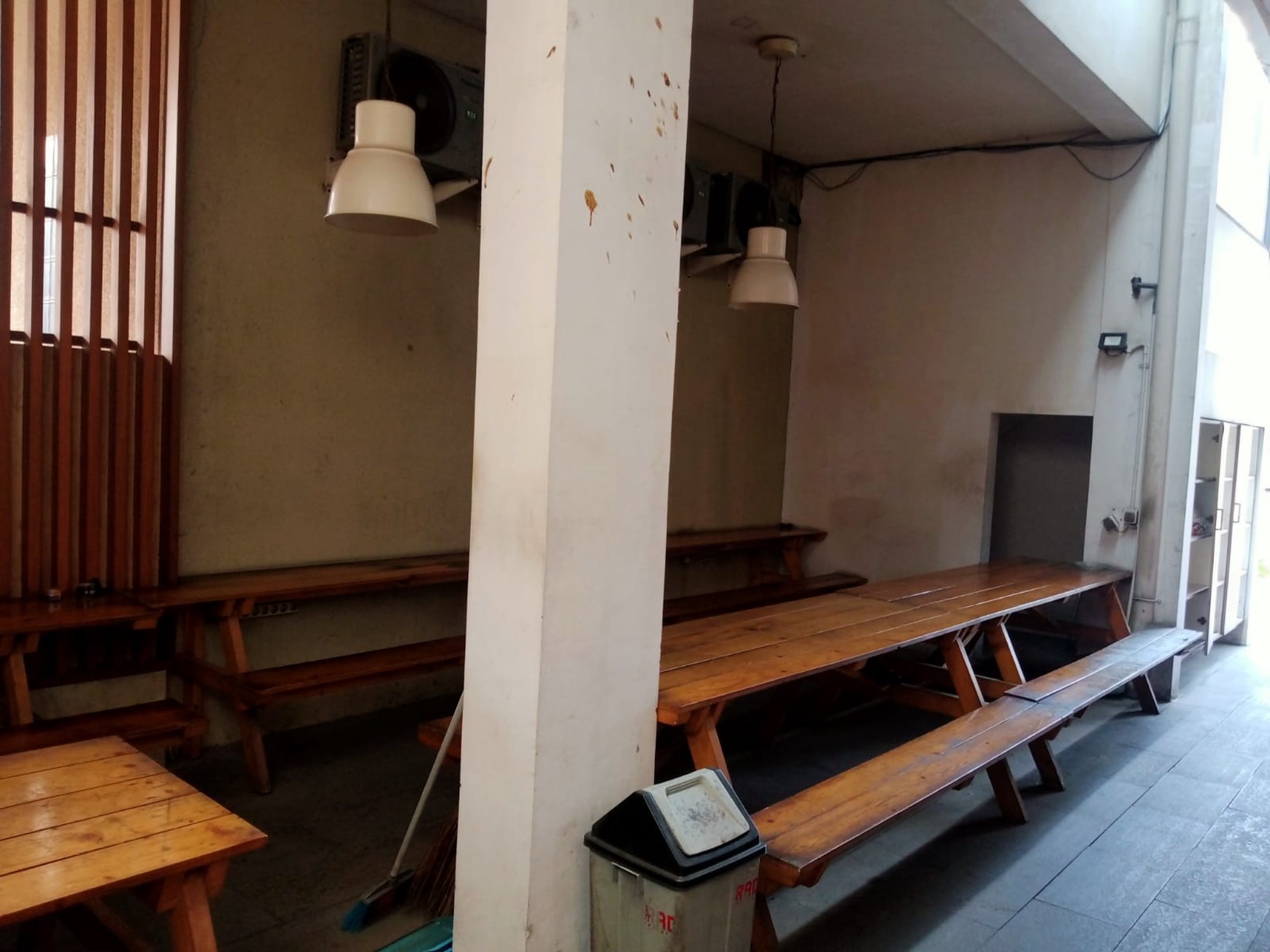 Disewakan Ruang Usaha Strategis di Sayap Buah Batu, Bandung Kota