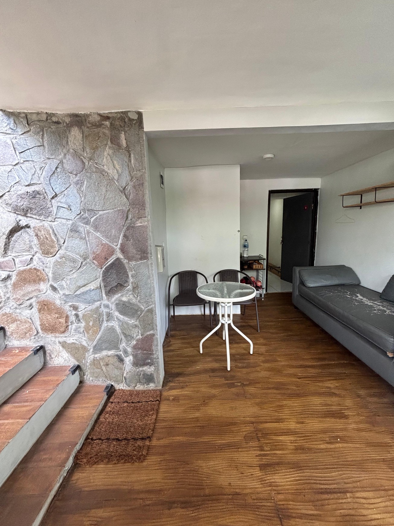 Rumah Bagus, Apik, terdapat halaman yang Asri di Cinere 