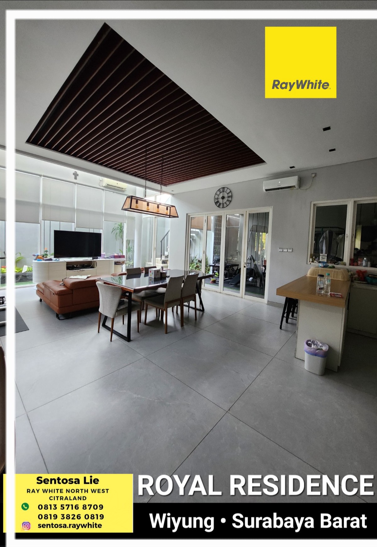 Dijual Rumah Royal Residence Hook Modern Mewah Dekat Citraland, Dian Istana , Graha Family, Pakuwon Indah , Pakuwon Mall