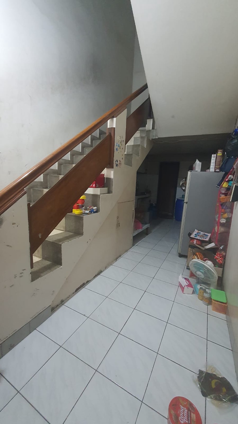 Disewakan Ruko Strategis 3 Lantai di Mainroad Moh Toha