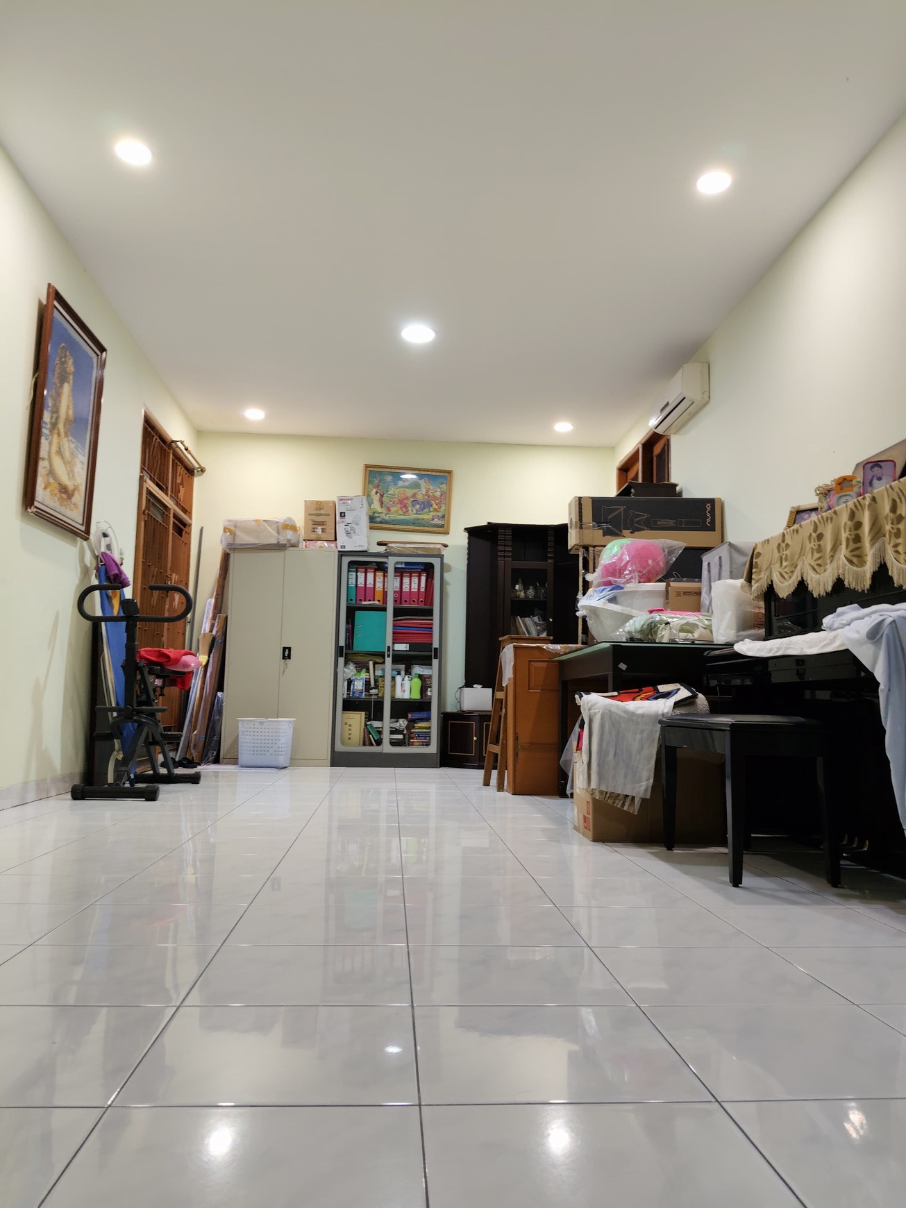 Rumah cocok untuk rumah tinggal & Usaha (Toko-Kantor_Rumah Produks)i di Taman Harapan Indah Jelambar