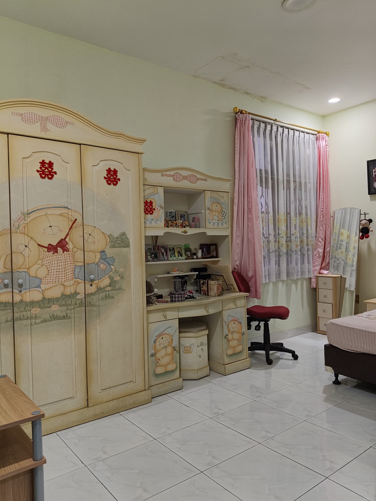 Rumah cocok untuk rumah tinggal & Usaha (Toko-Kantor_Rumah Produks)i di Taman Harapan Indah Jelambar