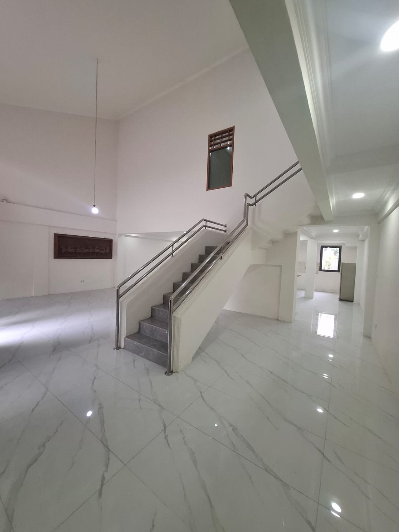 RUMAH DIJUAL JALAN KOMPLEK PLN KEBAYORAN LAMA JAKARTA SELATAN