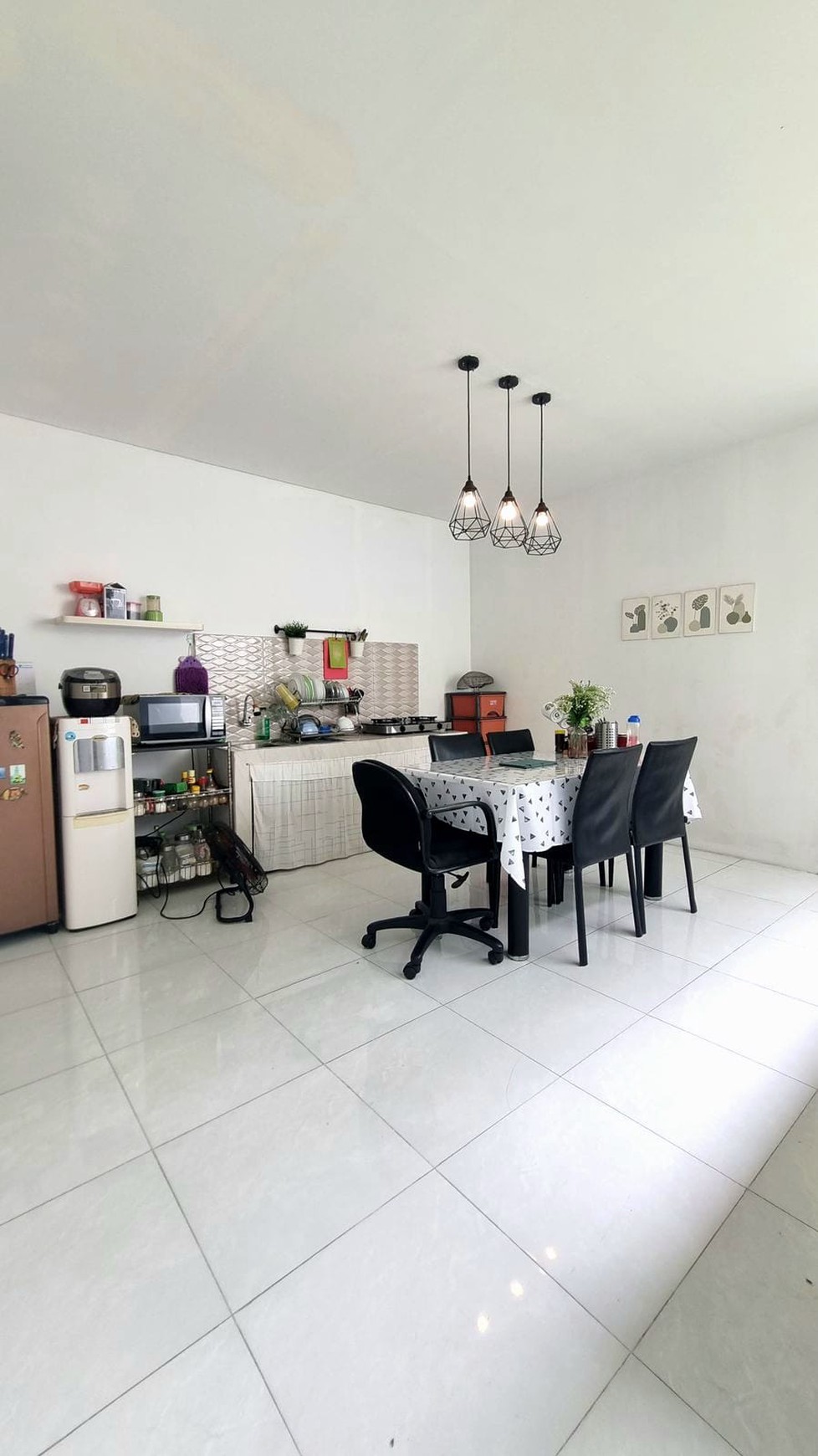 Rumah Minimalis 2 Lantai di The Savia BSD