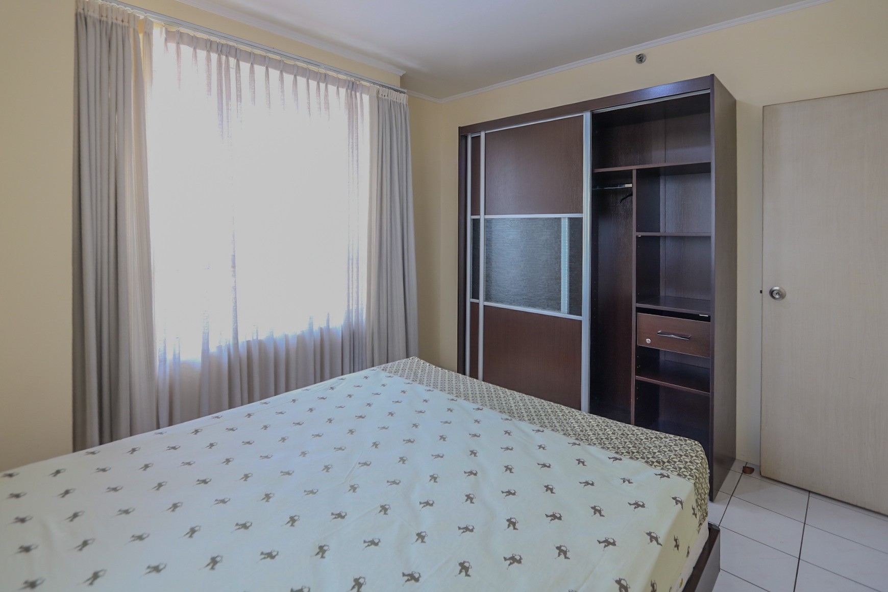 APARTEMEN PALADIAN PARK KELAPA GADING 2 BR 80 M2, HARGA TERBAIK, DEKAT SUNTER
