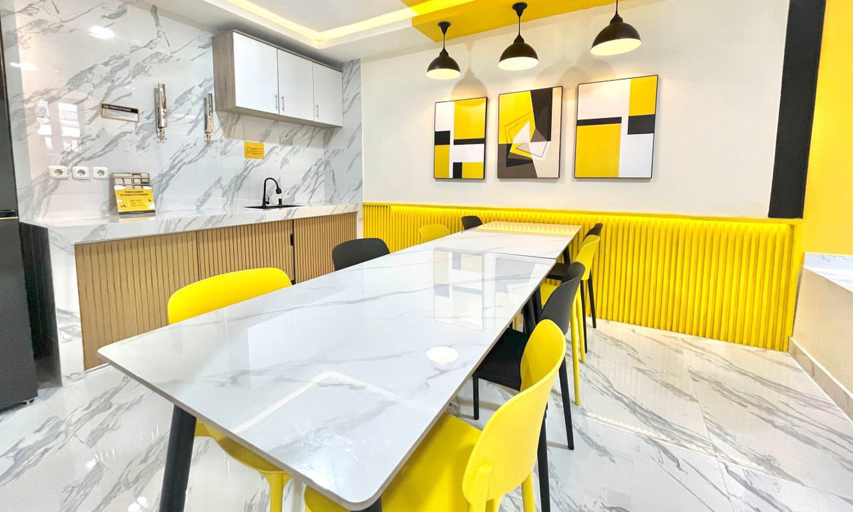 DIJUAL CEPAT KOST EKSKLUSIF DI JANTUNGNYA BINTARO - INCOME 62 JUTA/BLN