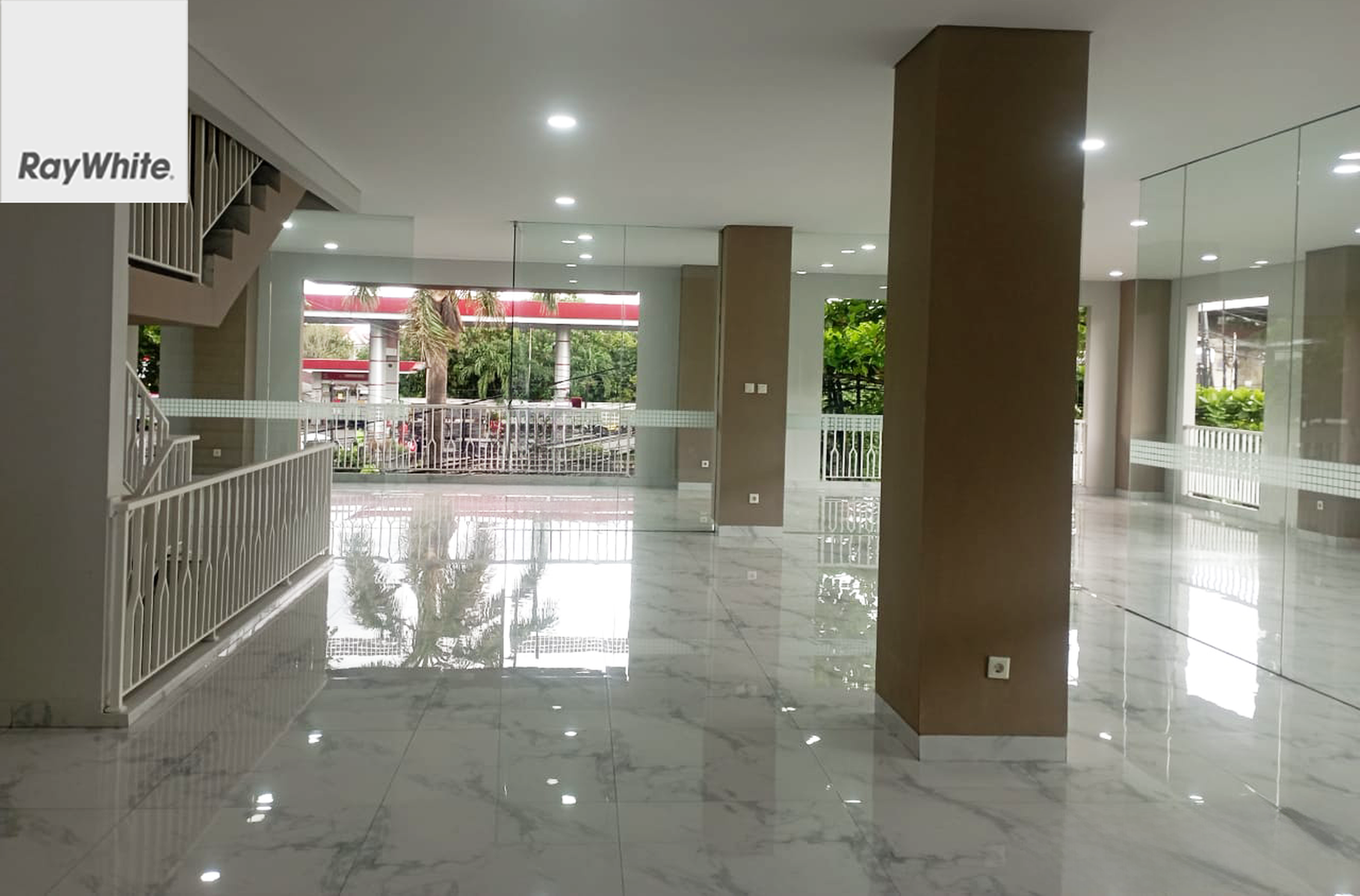 FOR RENT Gedung / Minibuilding 3 Lantai + Rooftop Cipinang Kalimalang Jakarta Timur