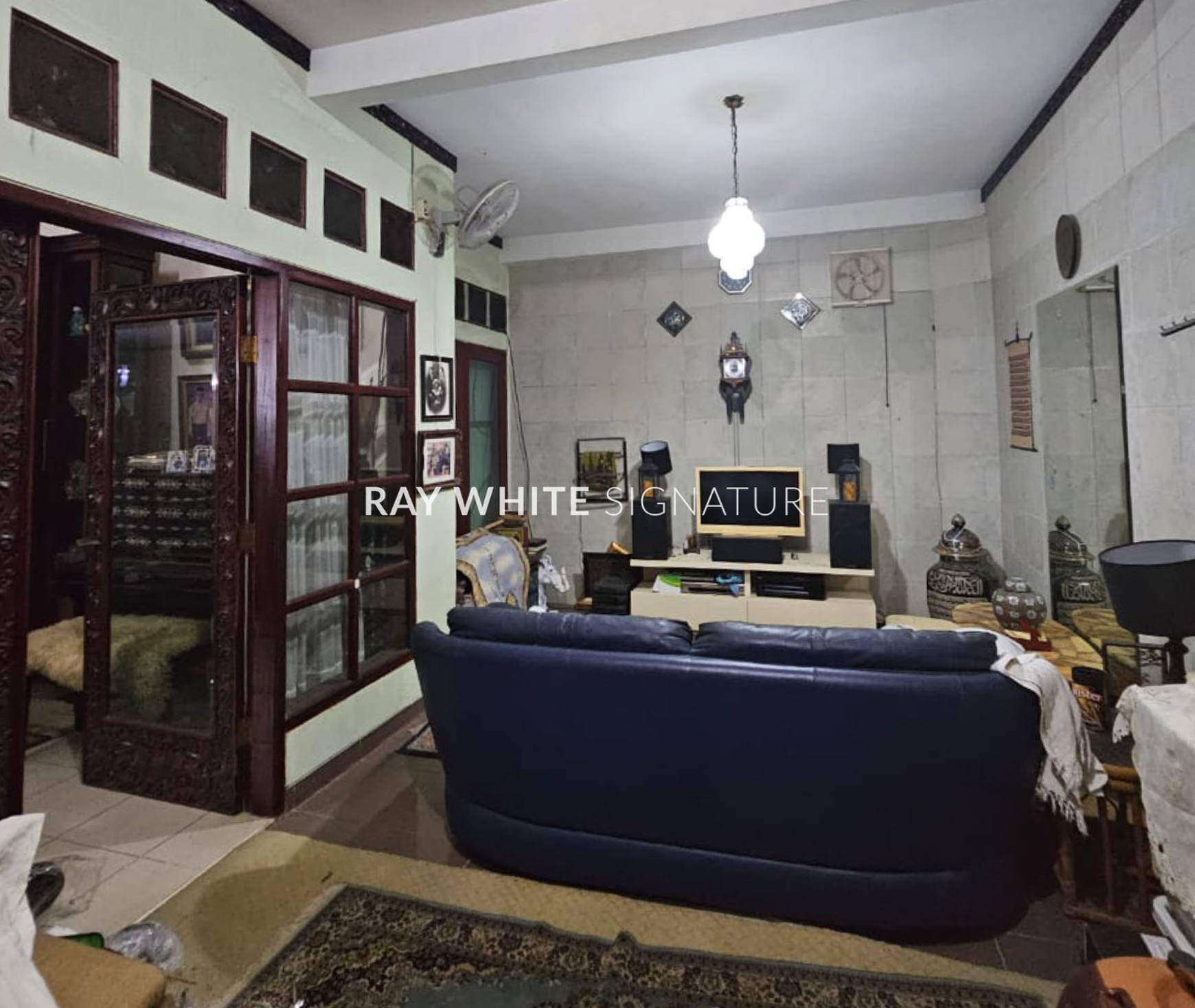 Dijual Rumah Lama Depan Taman di Hang Jebat, Kebayoran Baru