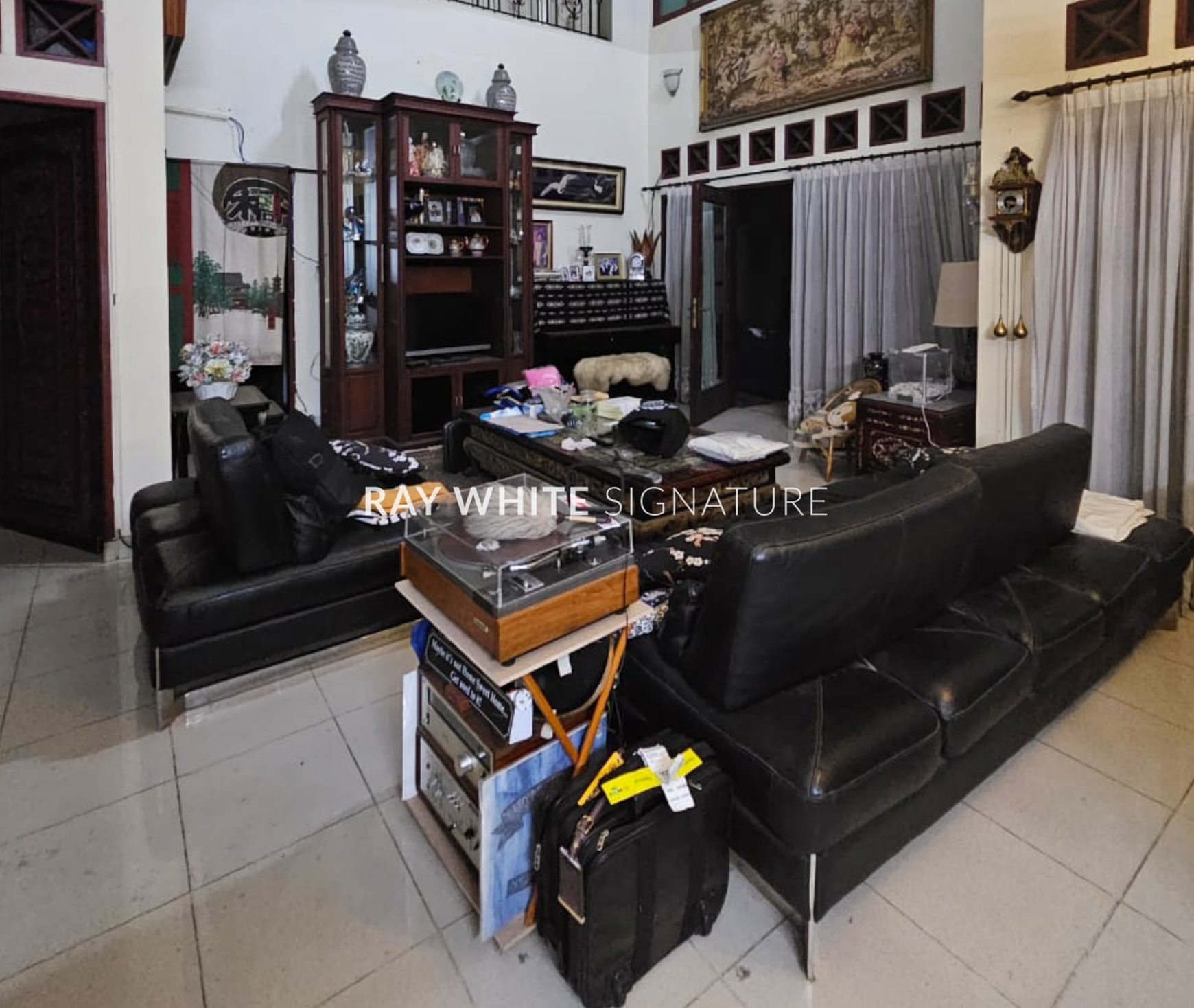 Dijual Rumah Lama Depan Taman di Hang Jebat, Kebayoran Baru