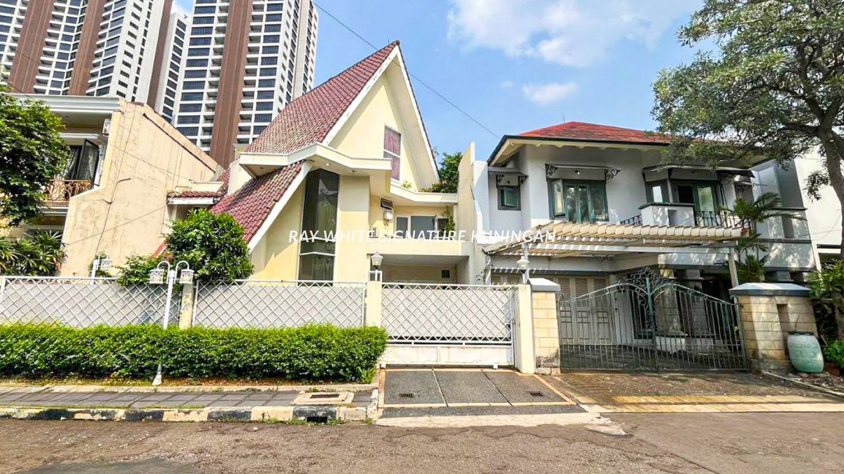 Rumah Hitung Tanah Area Cipete