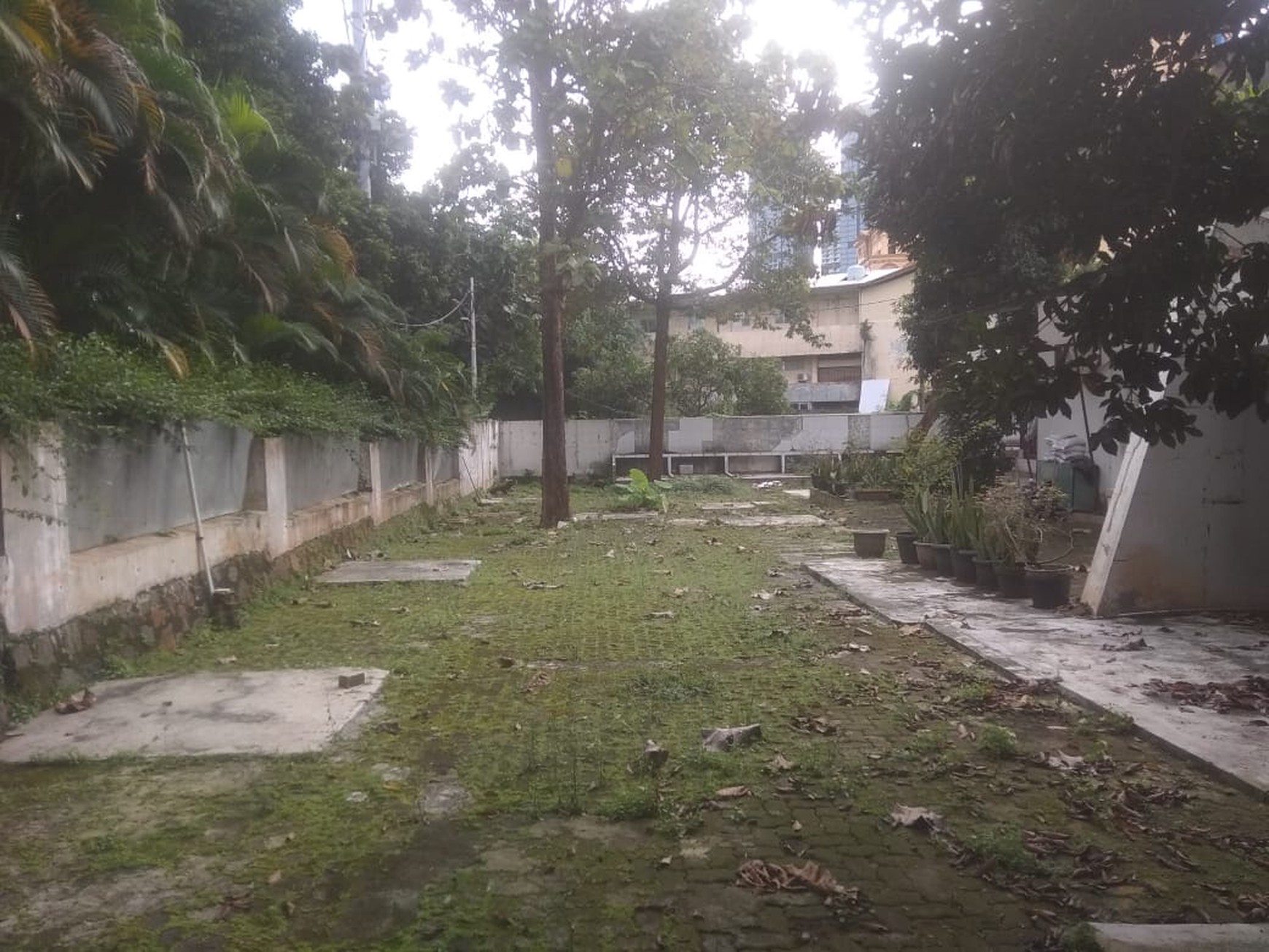 RUMAH DIJUAL JALAN WIDYA CHANDRA KOMPLEK MENTERI KEBAYORAN BARU