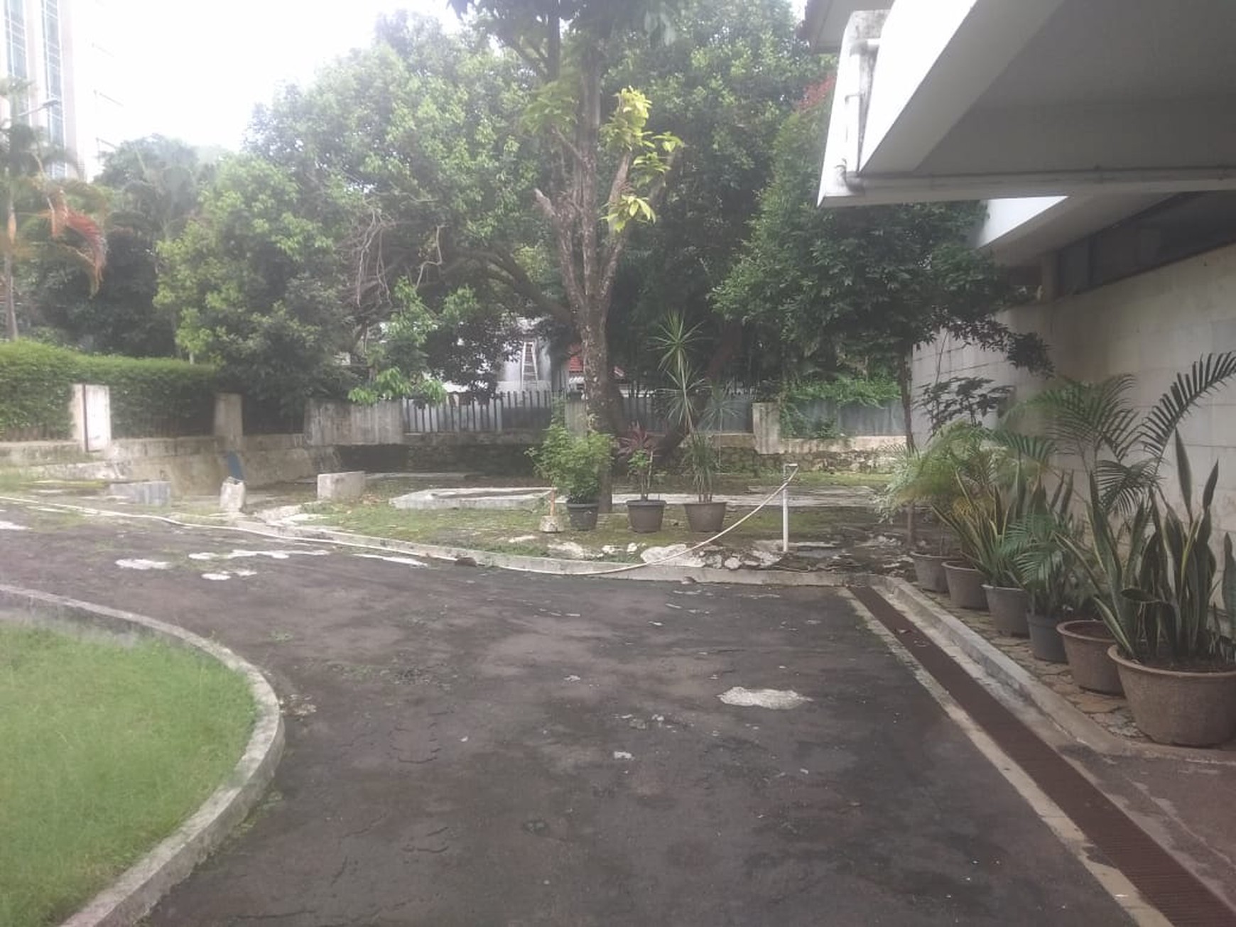 RUMAH DIJUAL JALAN WIDYA CHANDRA KOMPLEK MENTERI KEBAYORAN BARU