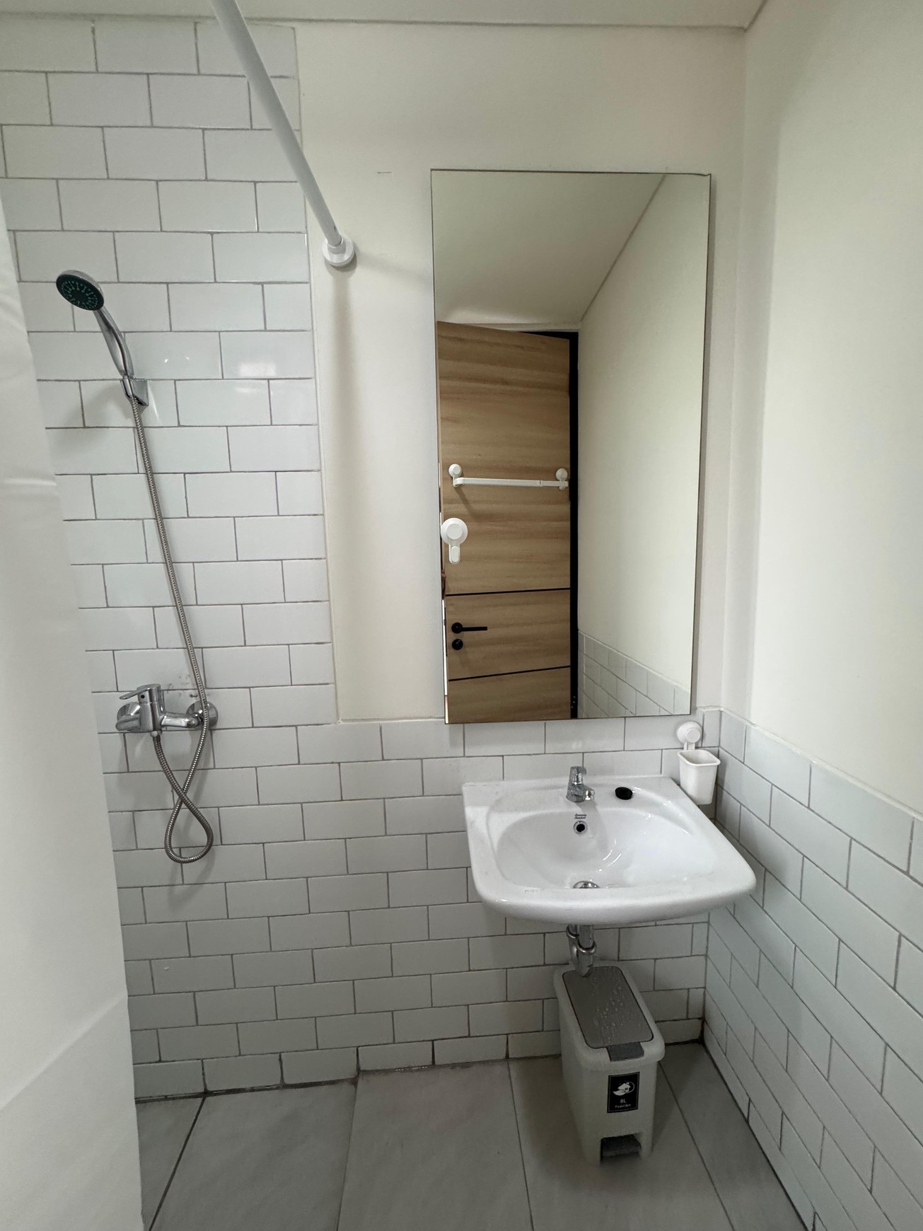 Disewakan rumah di Cendana parc Lippo Karawaci Tangerang