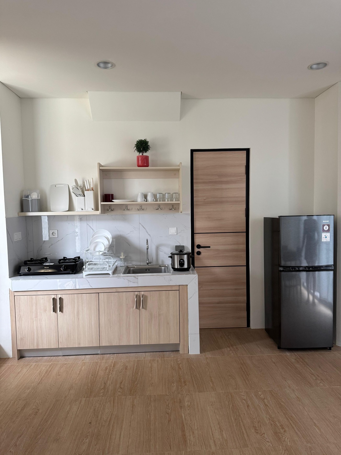 Disewakan rumah di Cendana parc Lippo Karawaci Tangerang