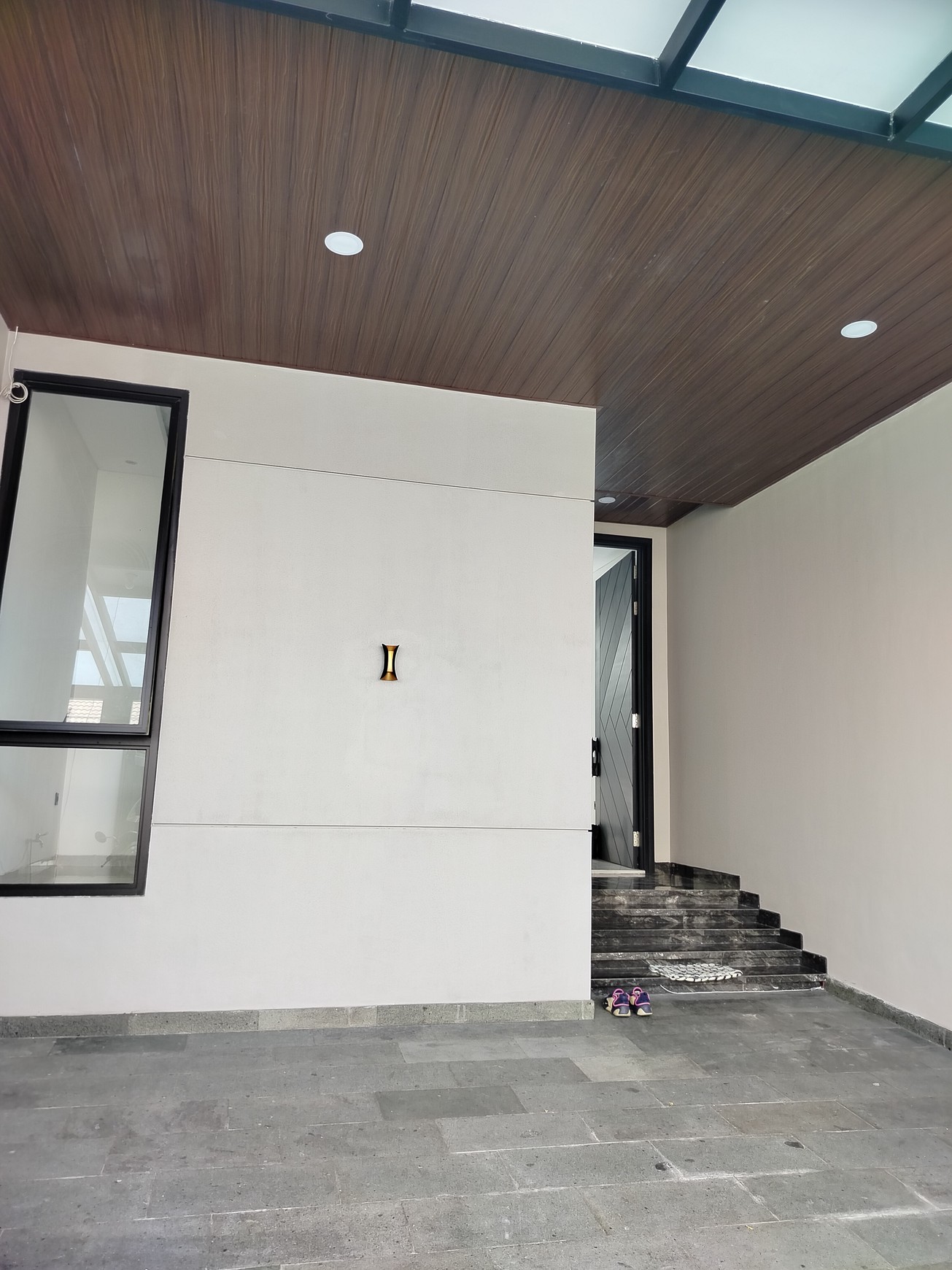 Dijual Rumah 2 lantai Smart Home Modern di Kupang Baru