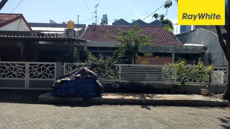 Dijual Rumah SHM di Jalan Kendangsari Surabaya